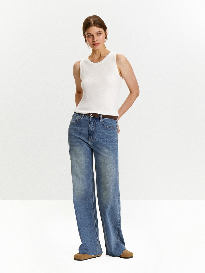 Топ с содержанием шерсти