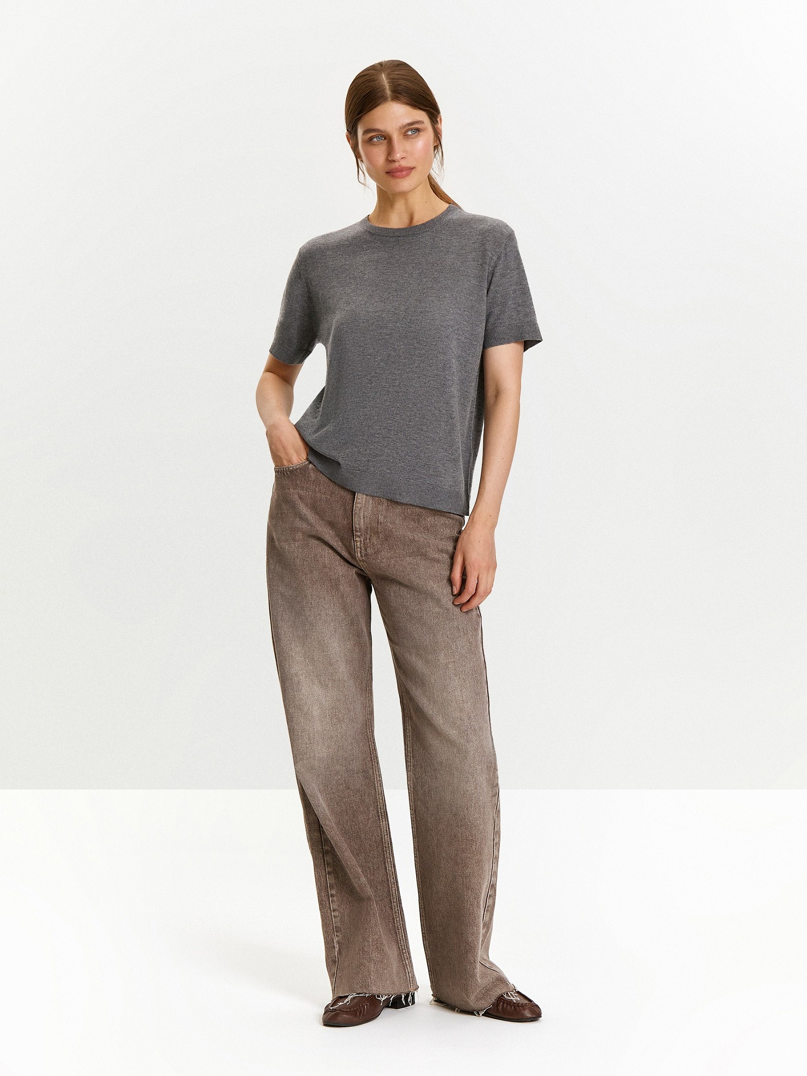 Футболка с содержанием шерсти