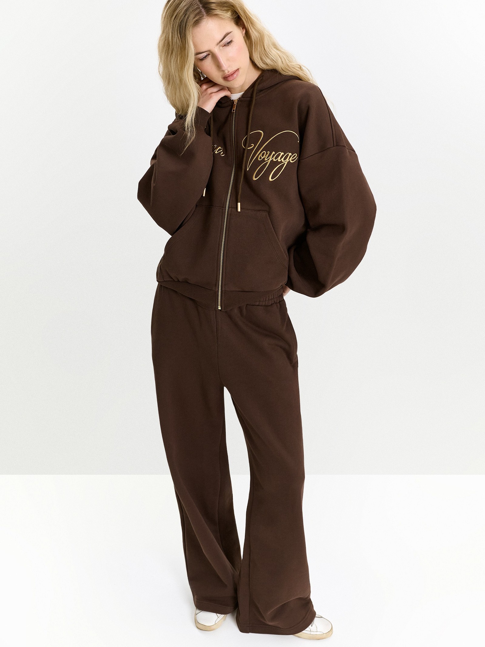 Брюки прямого кроя