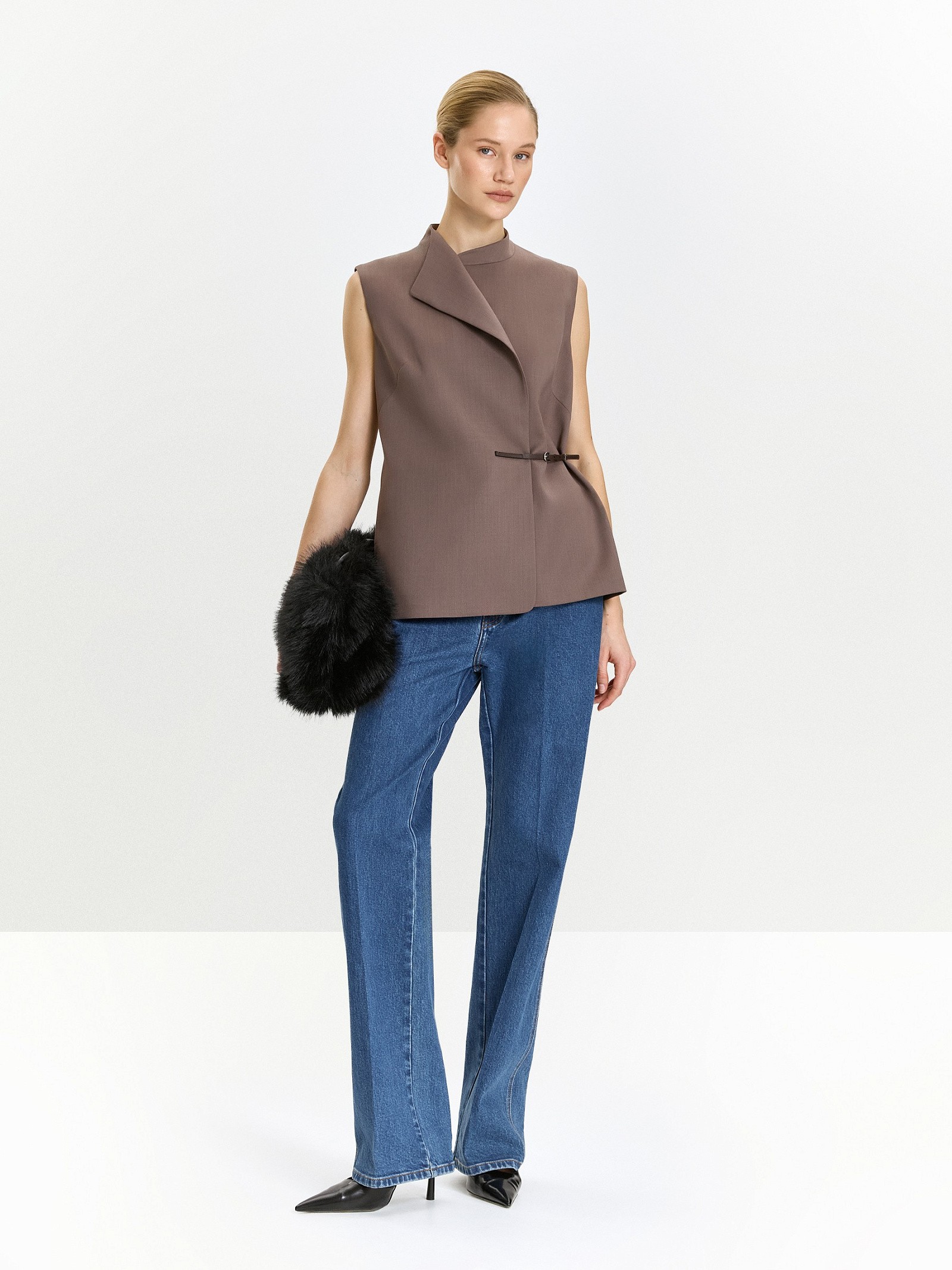 Жилет удлиненный