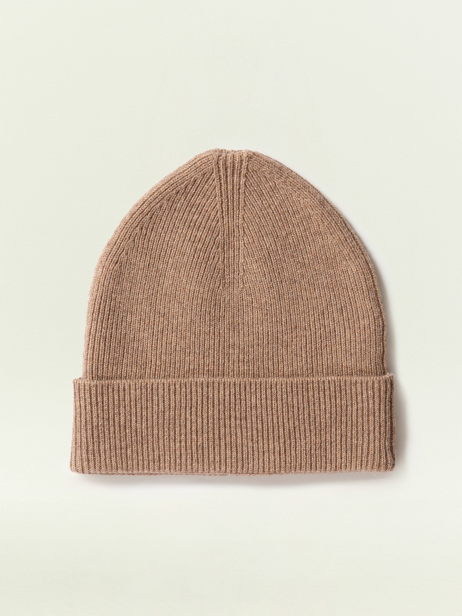 Шапка из шерсти и кашемира