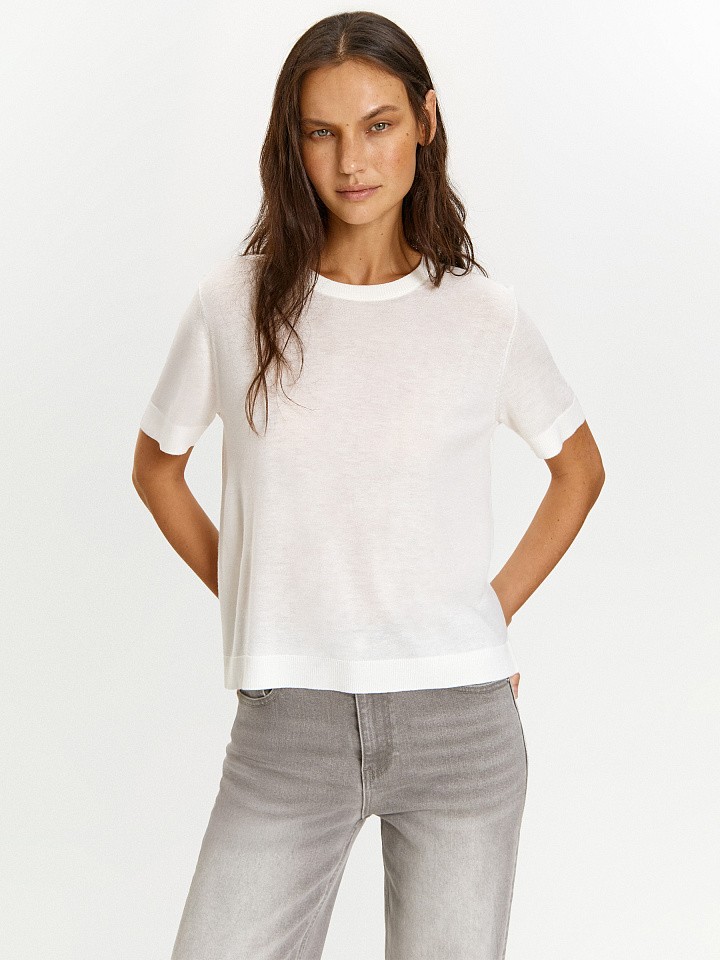 Футболка с содержанием шерсти