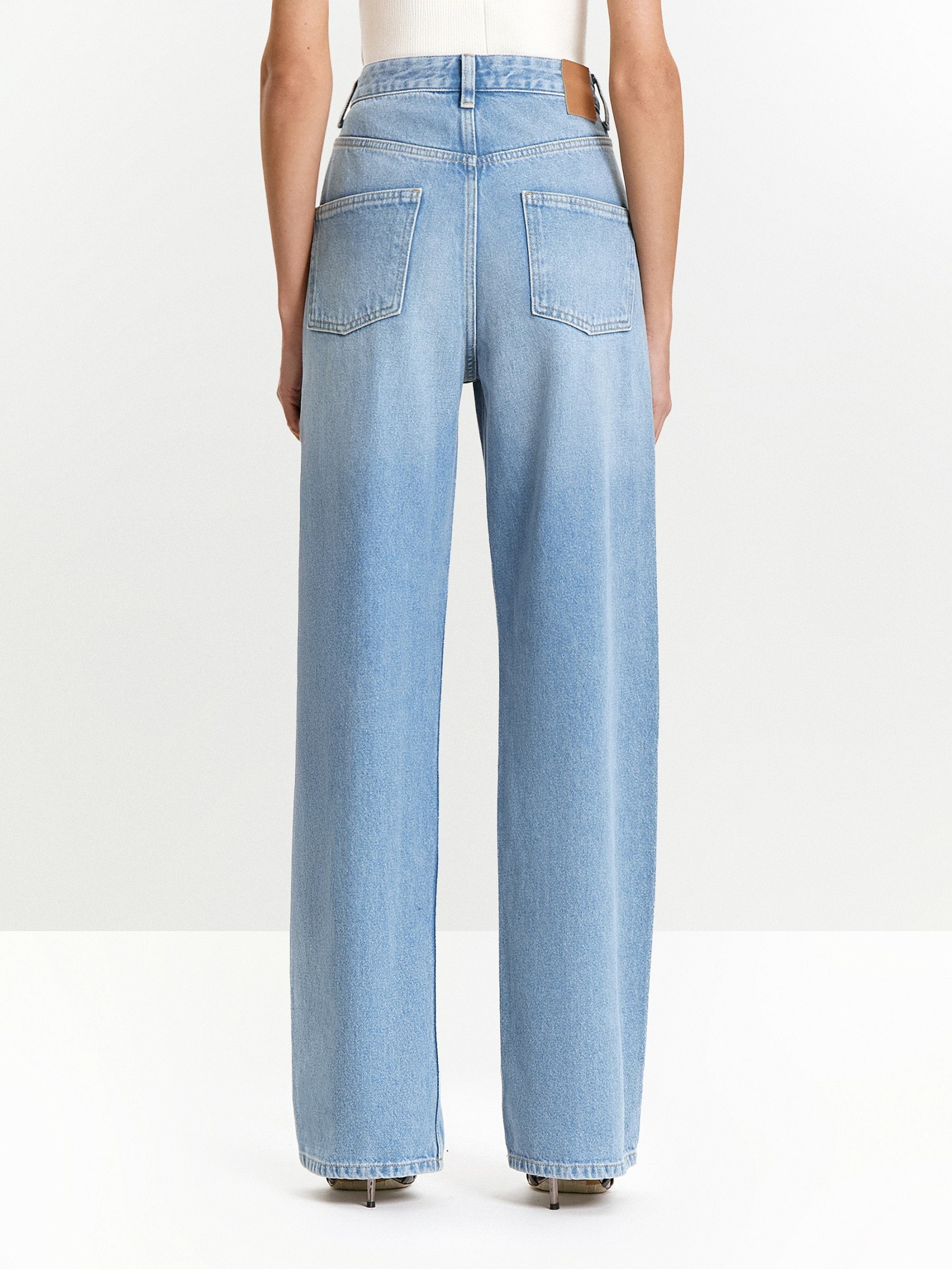 Джинсы Loose Fit 557