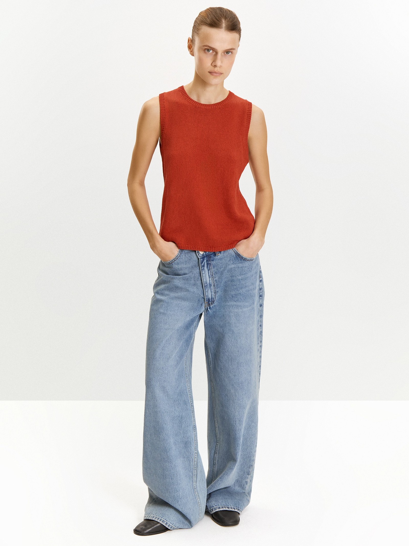 Топ с содержанием льна