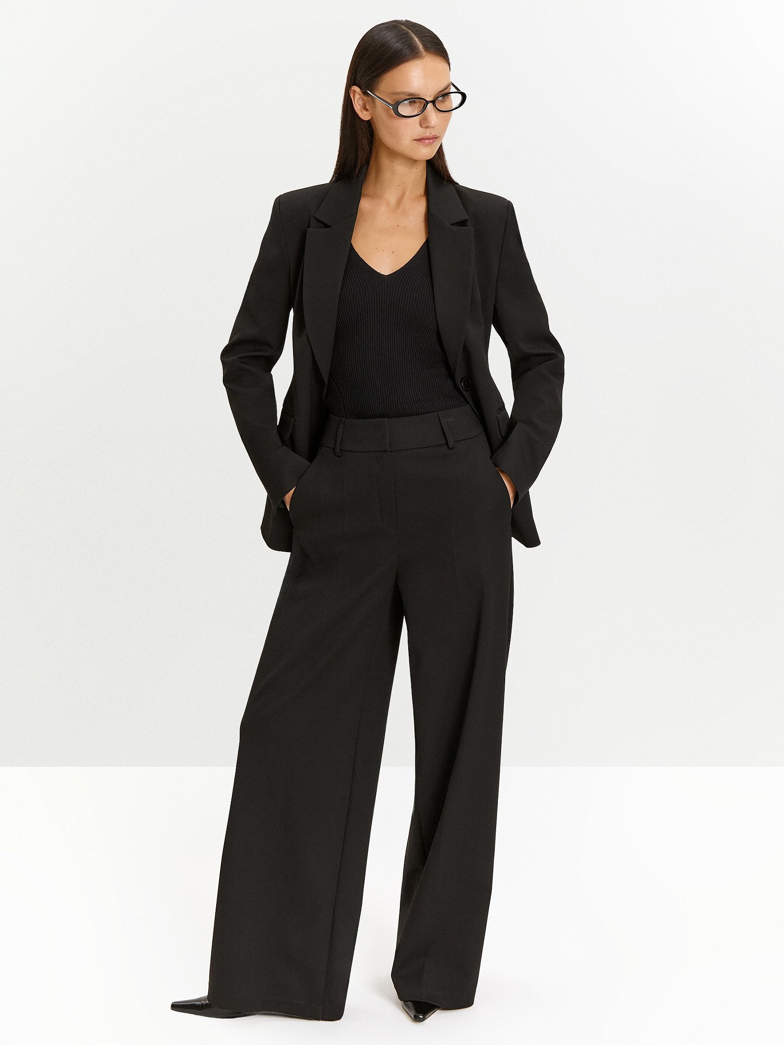 Брюки из костюмной шерсти