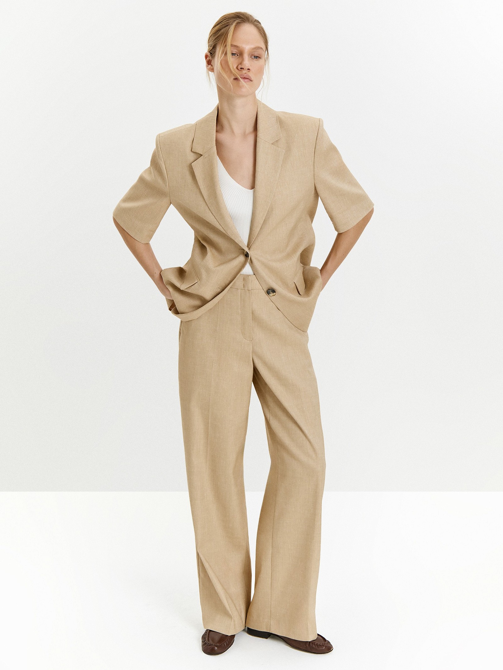 Брюки широкого кроя