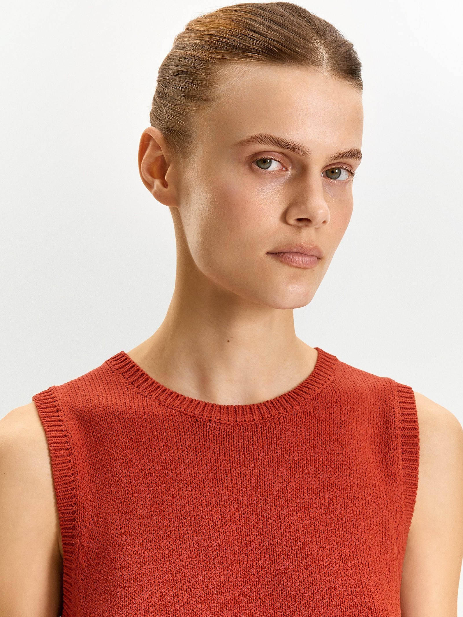 Топ с содержанием льна