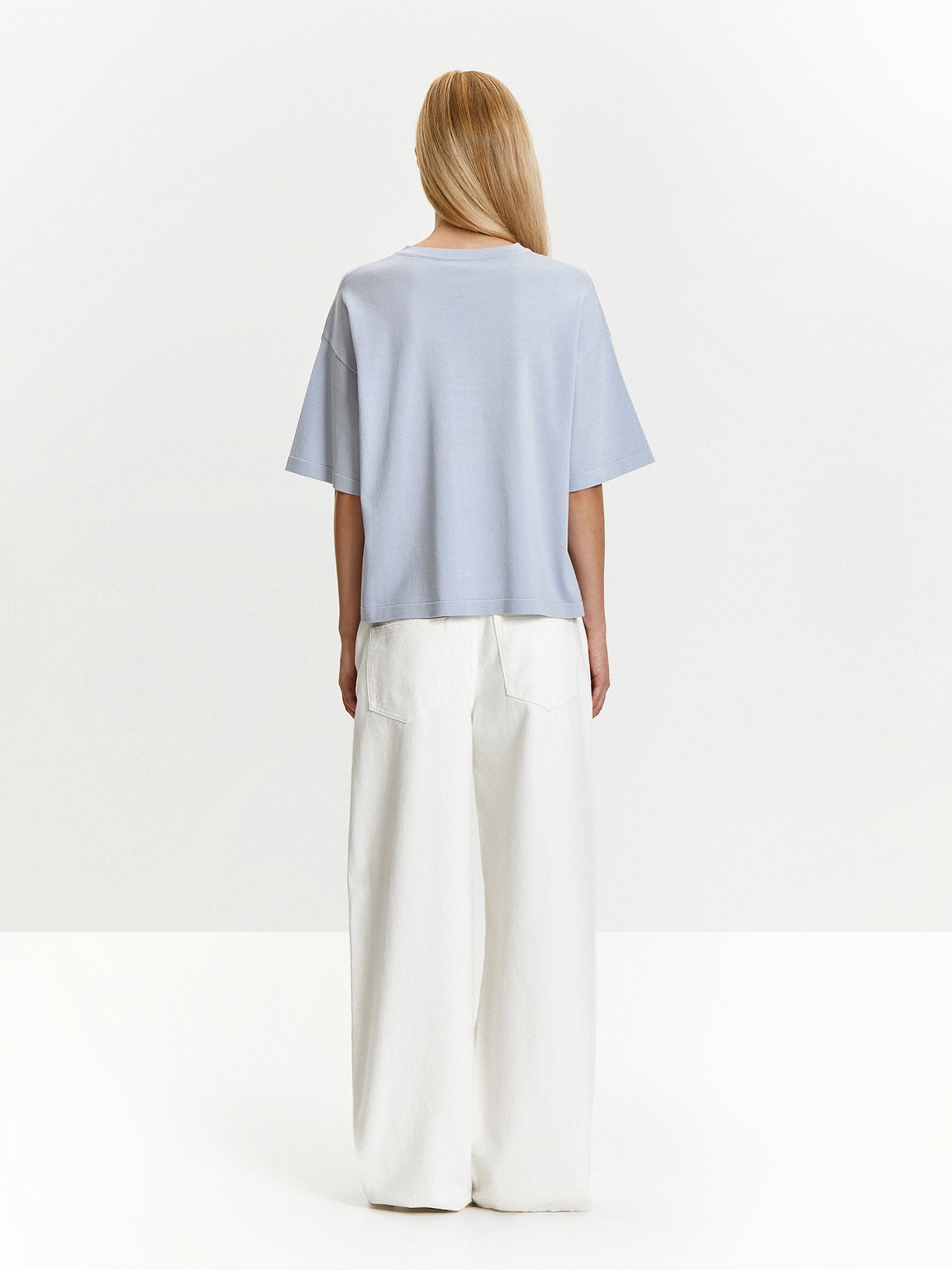 Футболка с содержанием шелка