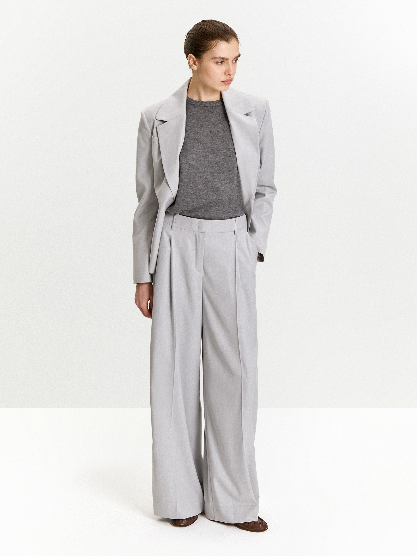 Брюки широкого кроя