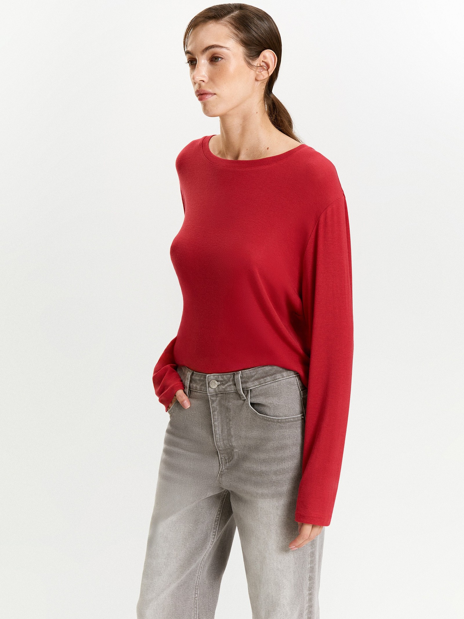 Лонгслив с содержанием шерсти