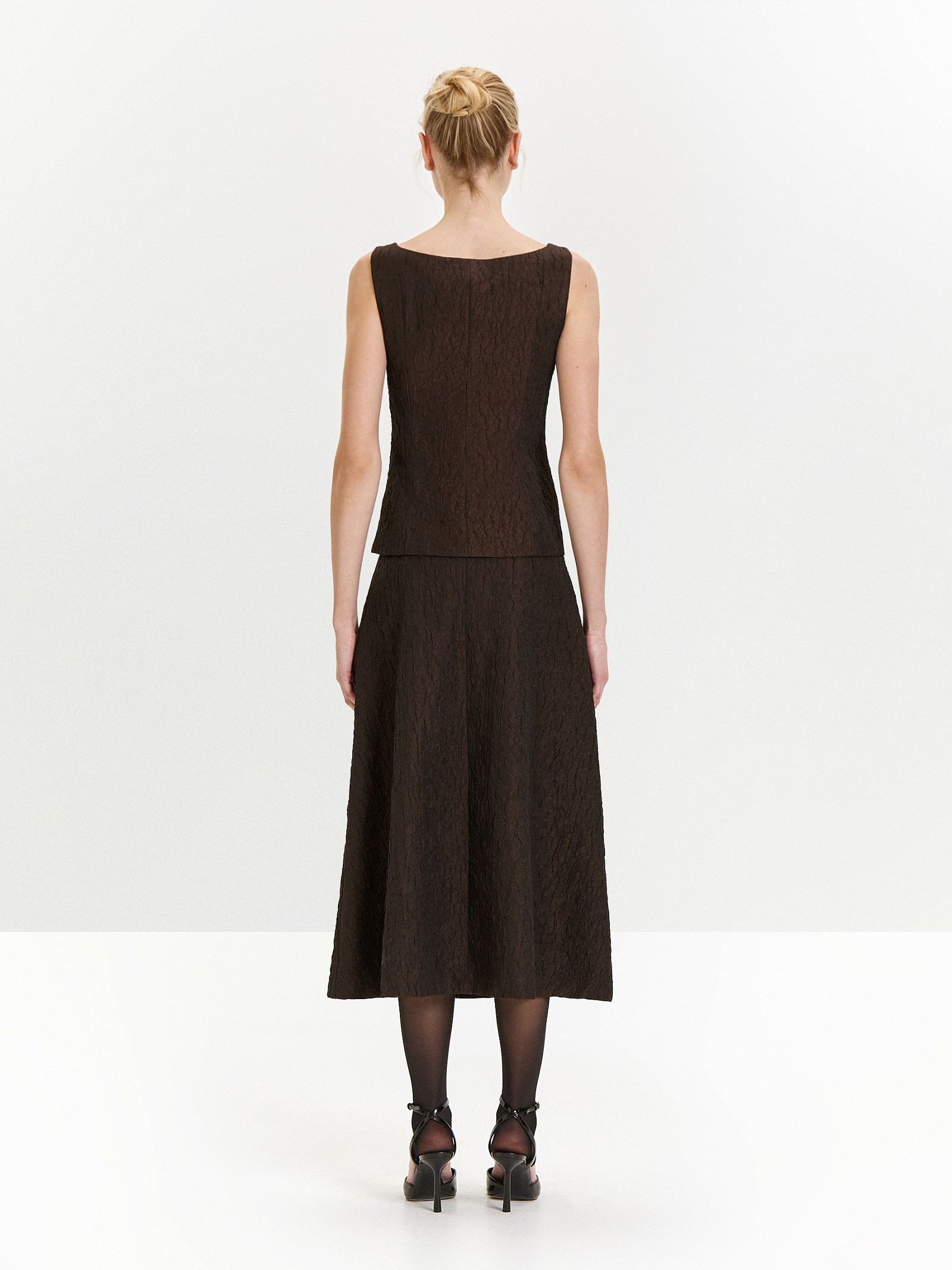 Однотонный топ