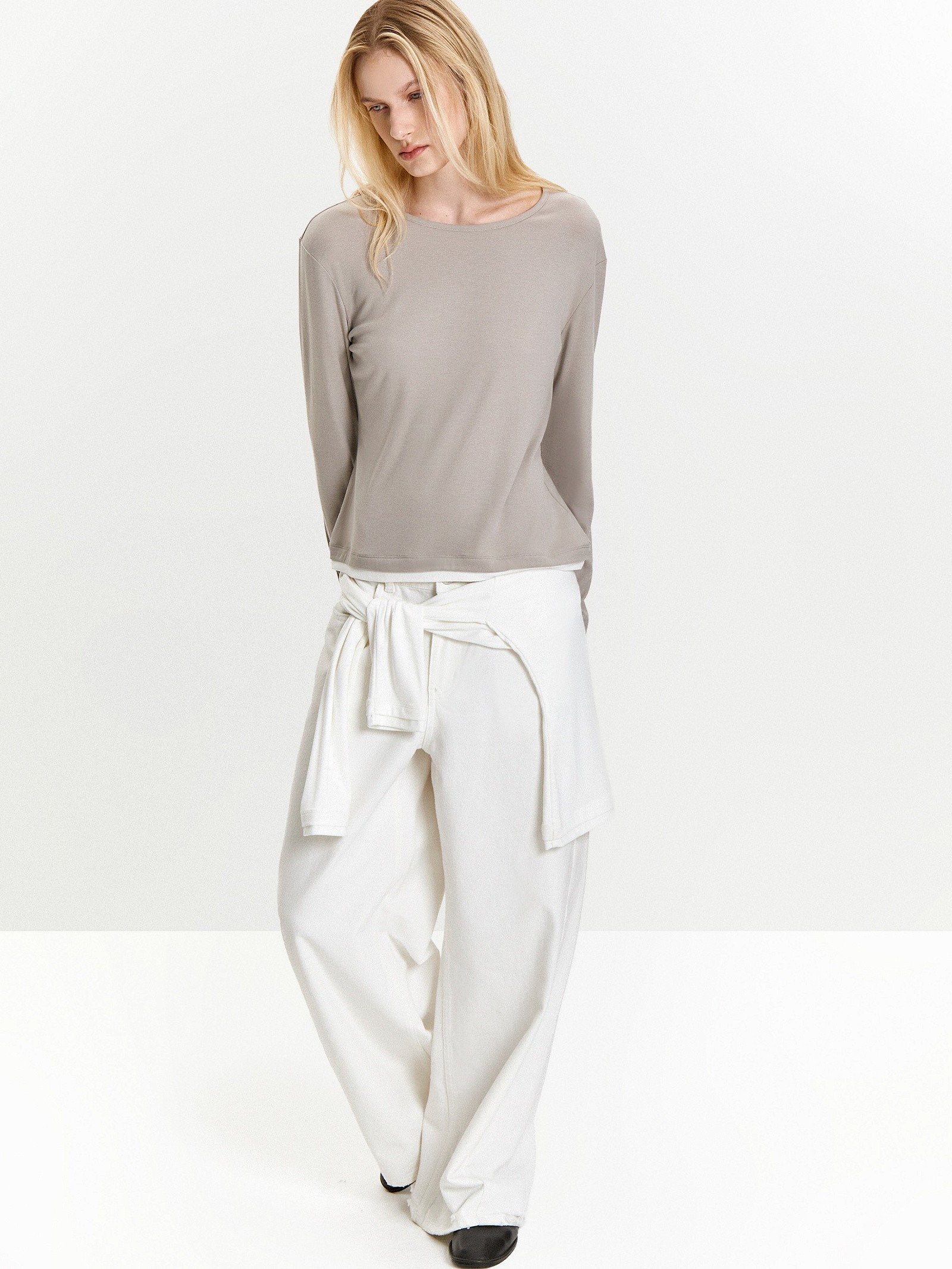 Лонгслив однотонный из вискозы