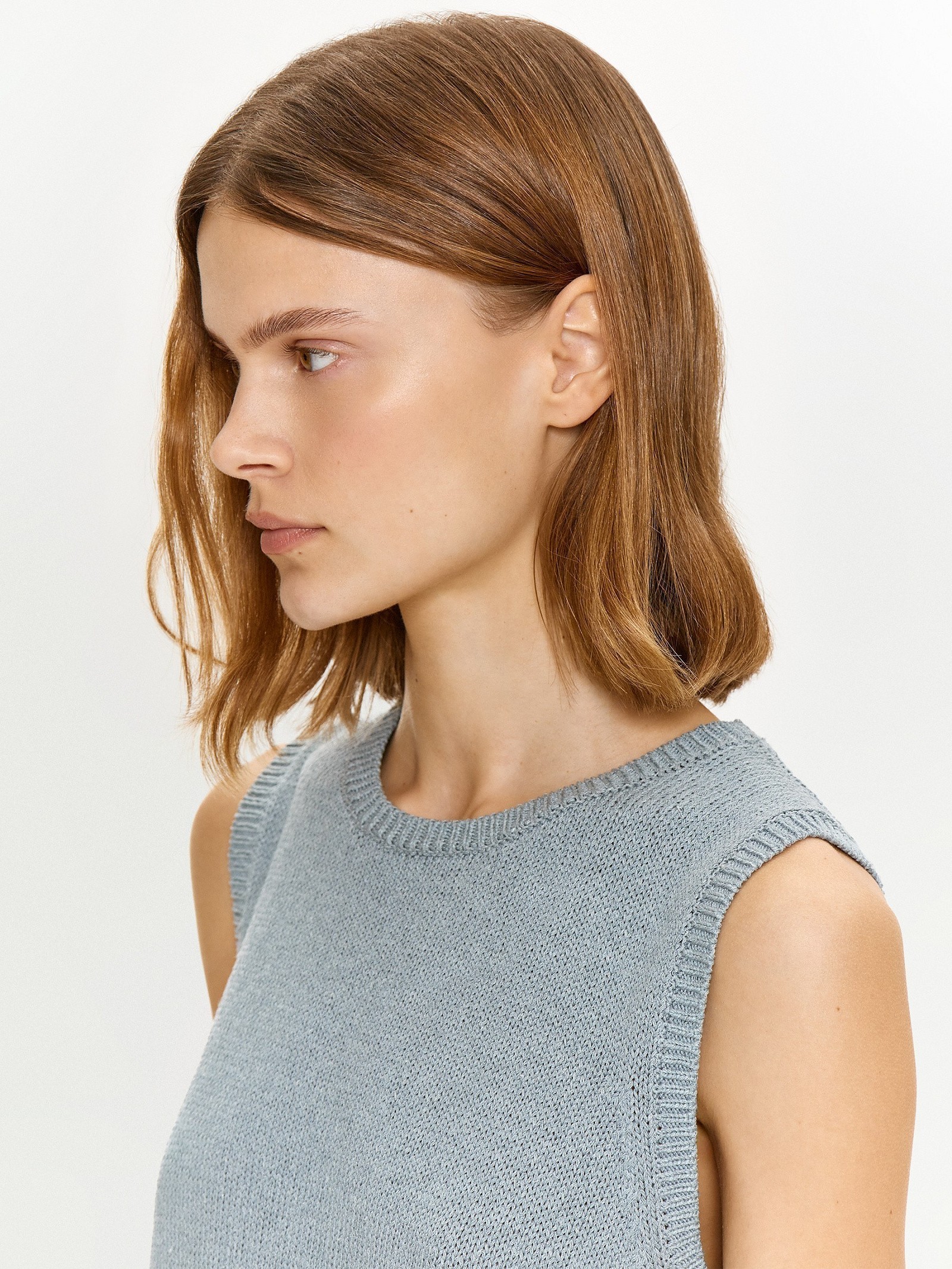 Топ с содержанием льна