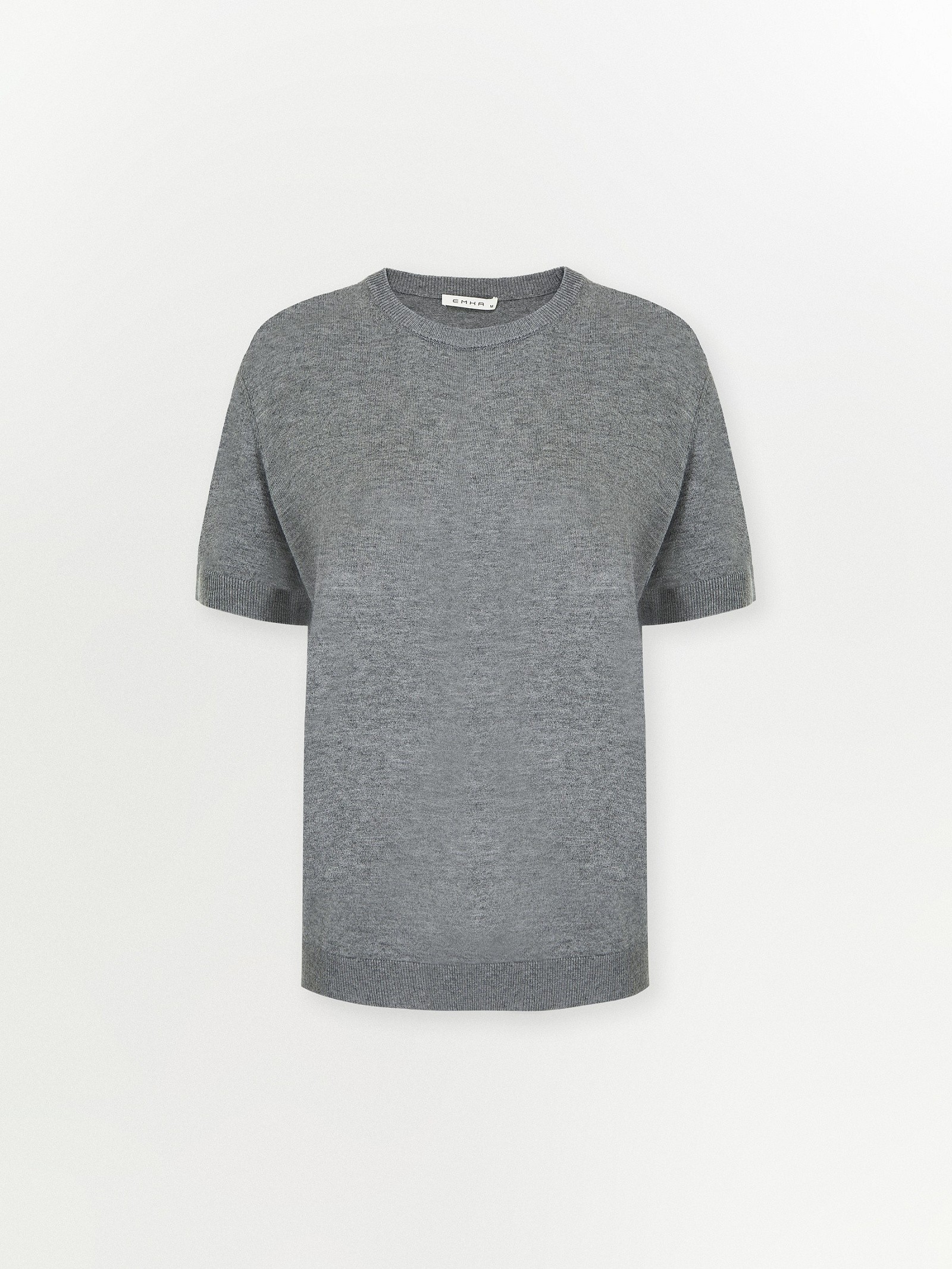 Футболка с содержанием шерсти