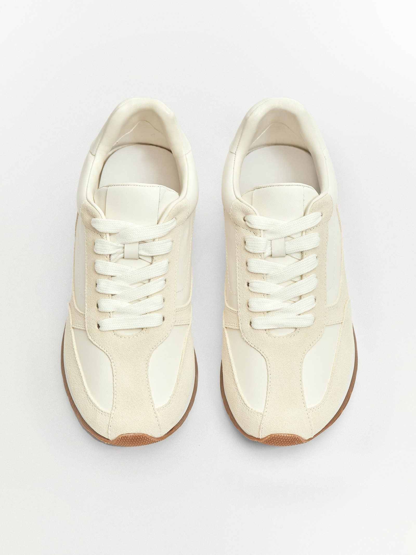 Кроссовки из натуральной кожи