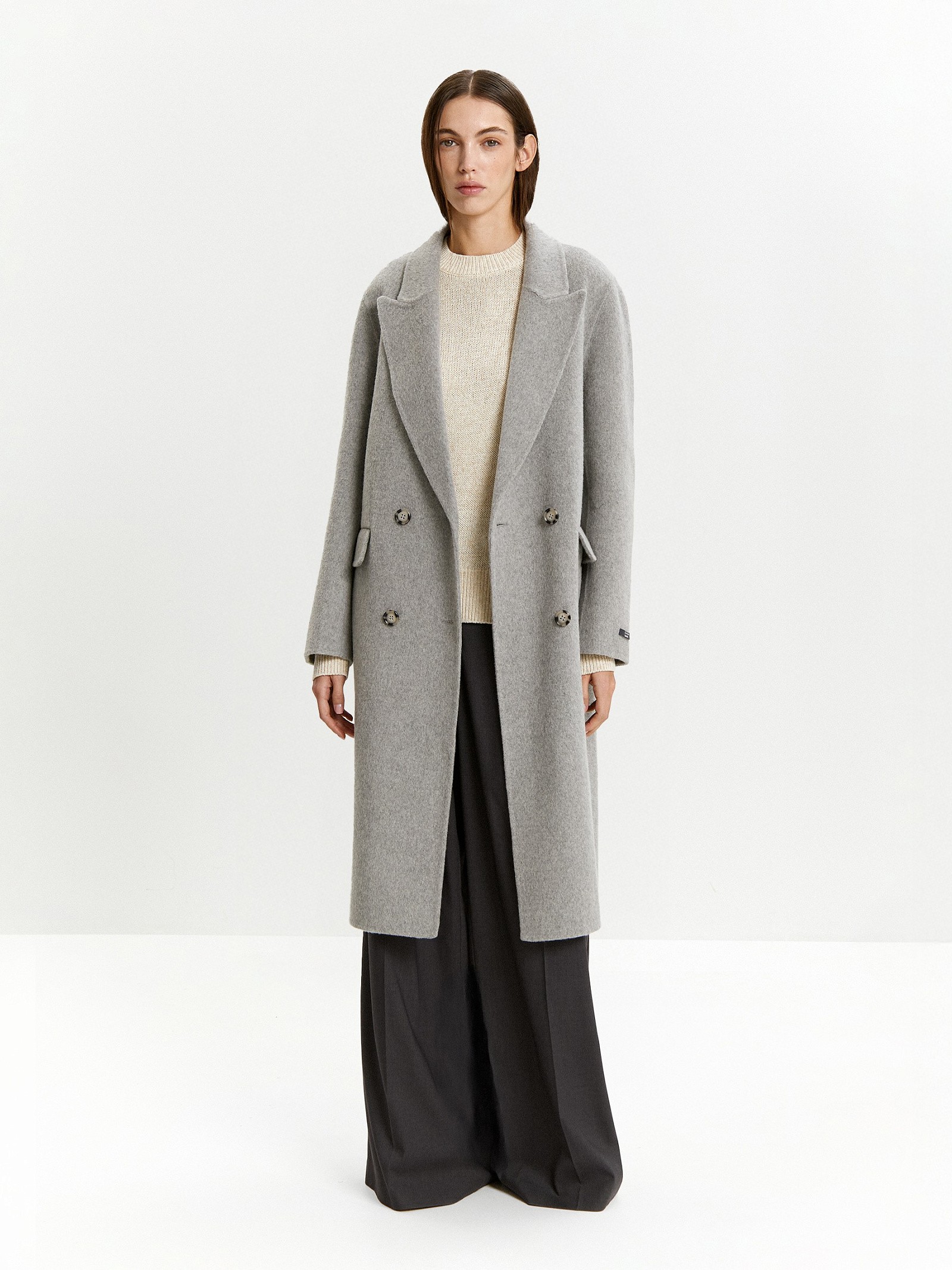 Пальто из шерсти