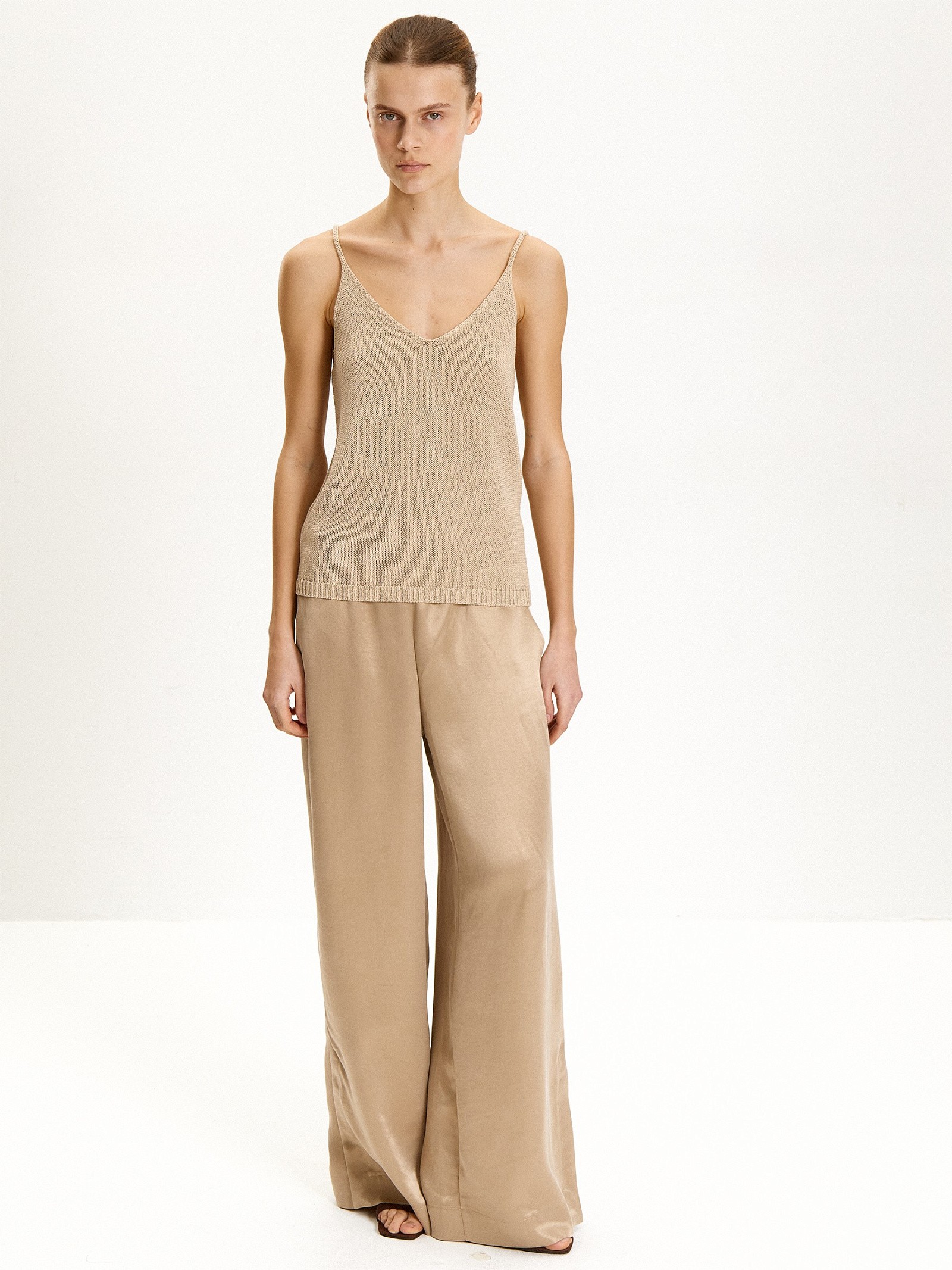 Трикотажный топ с металлизированной нитью