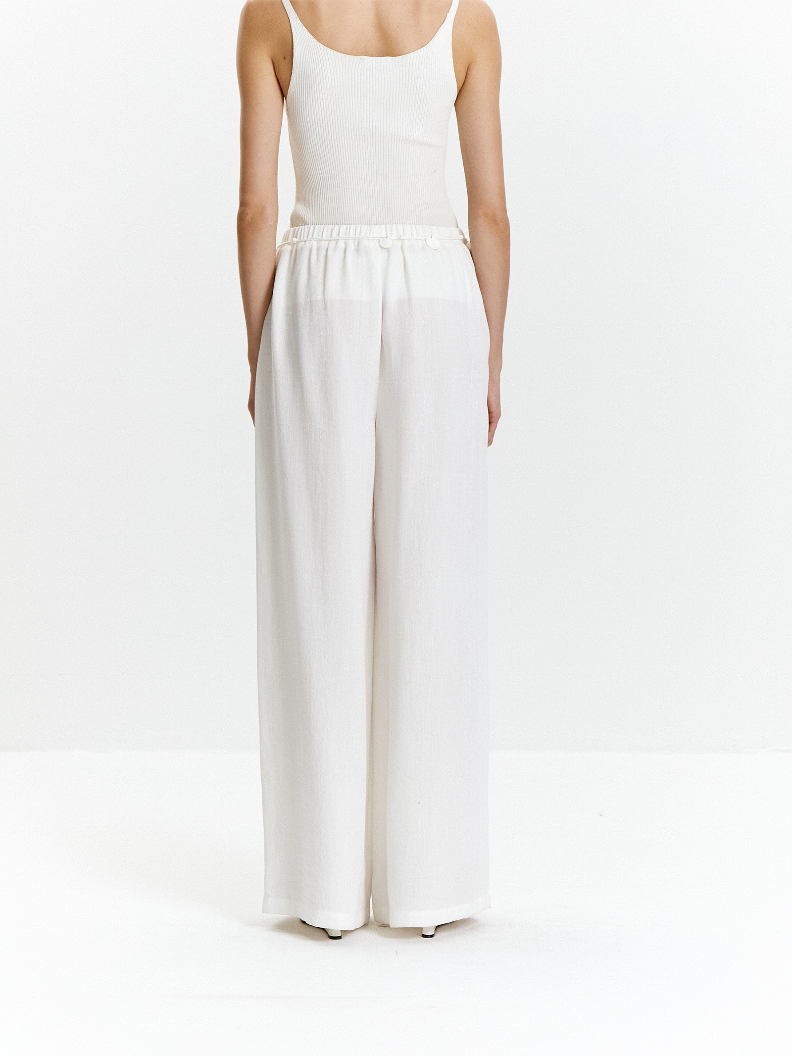 Брюки широкого кроя