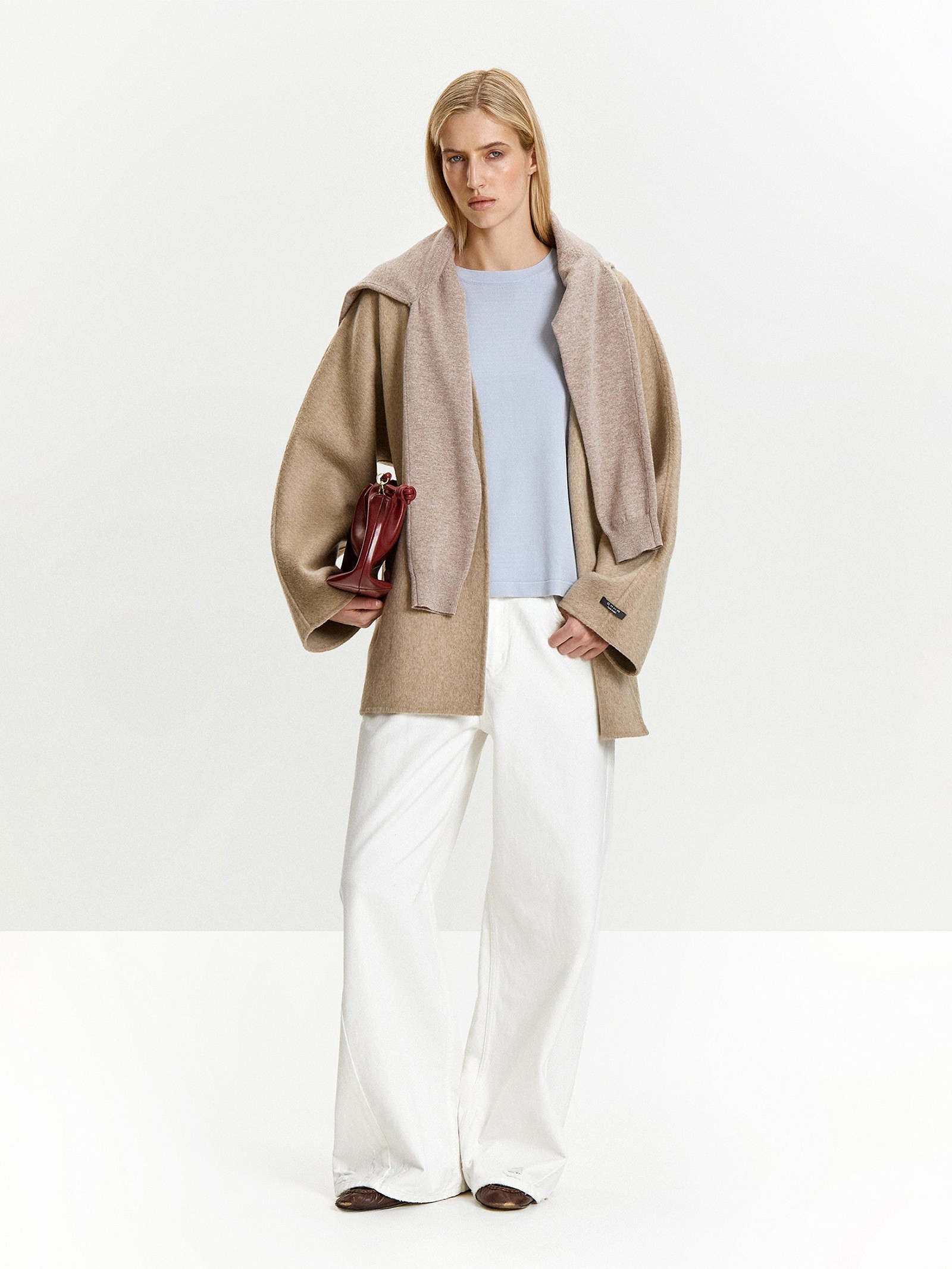 Футболка с содержанием шелка