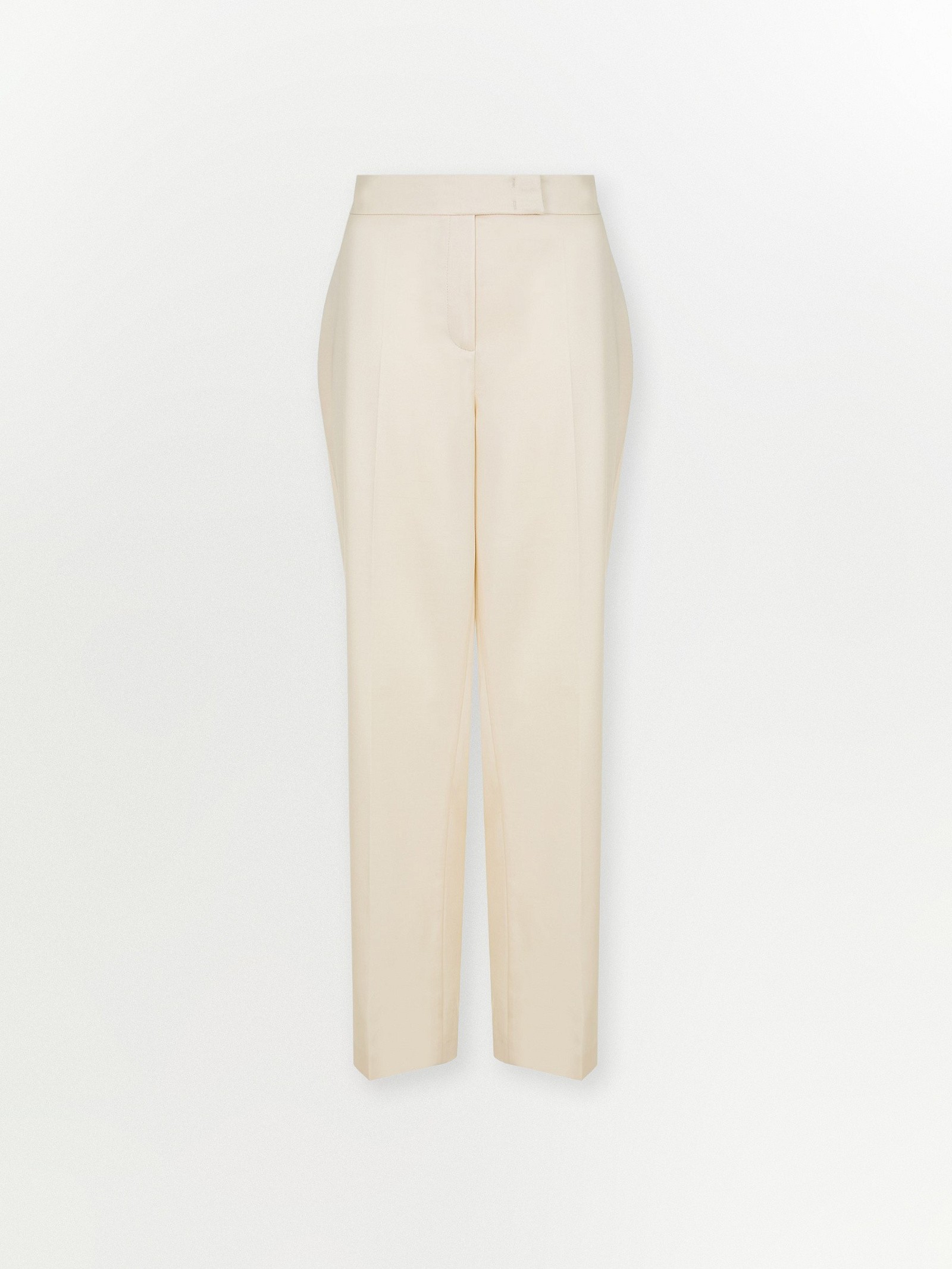 Брюки зауженного кроя