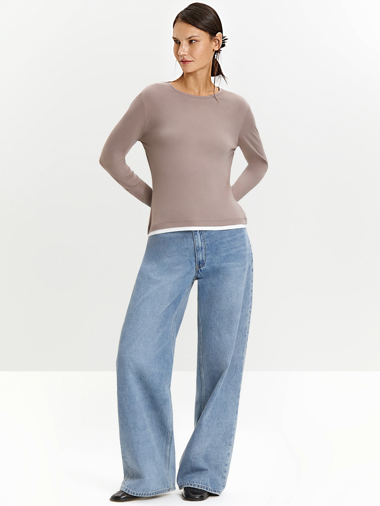 Лонгслив однотонный из вискозы