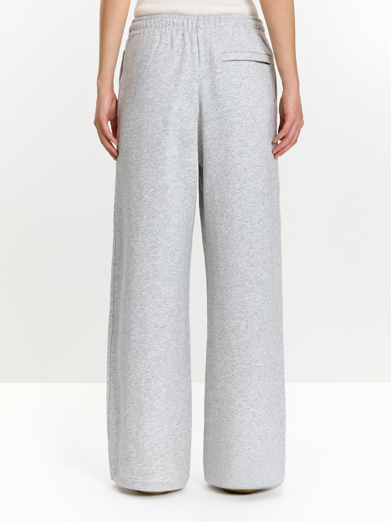 Брюки прямого кроя