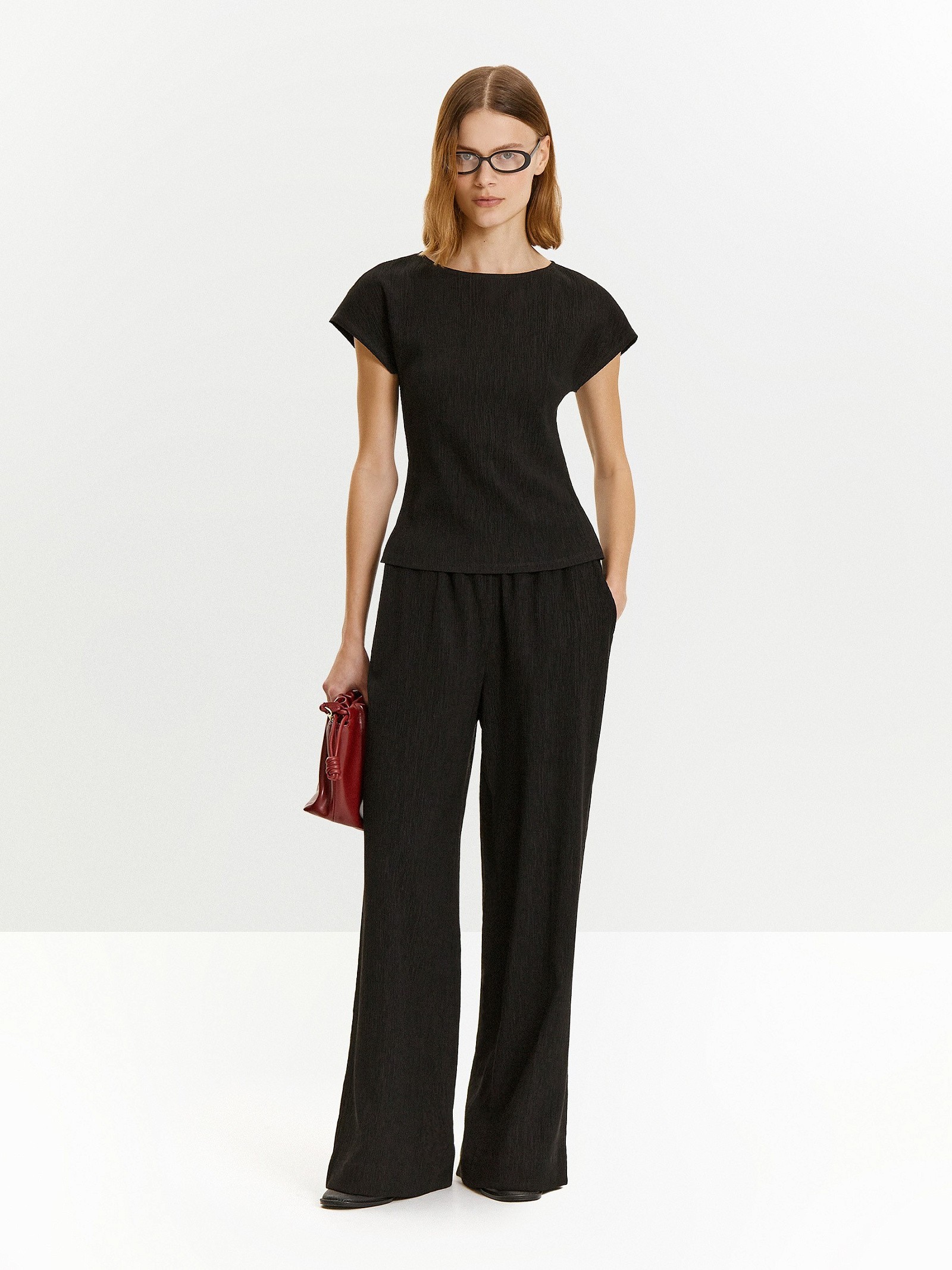 Брюки широкого кроя