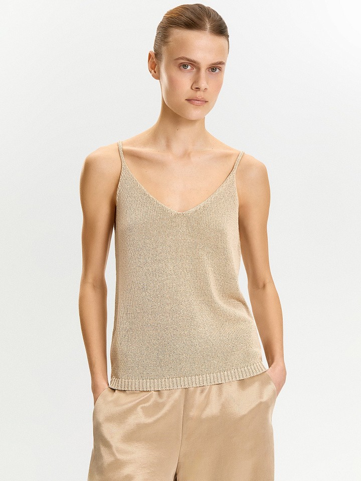 Трикотажный топ с металлизированной нитью