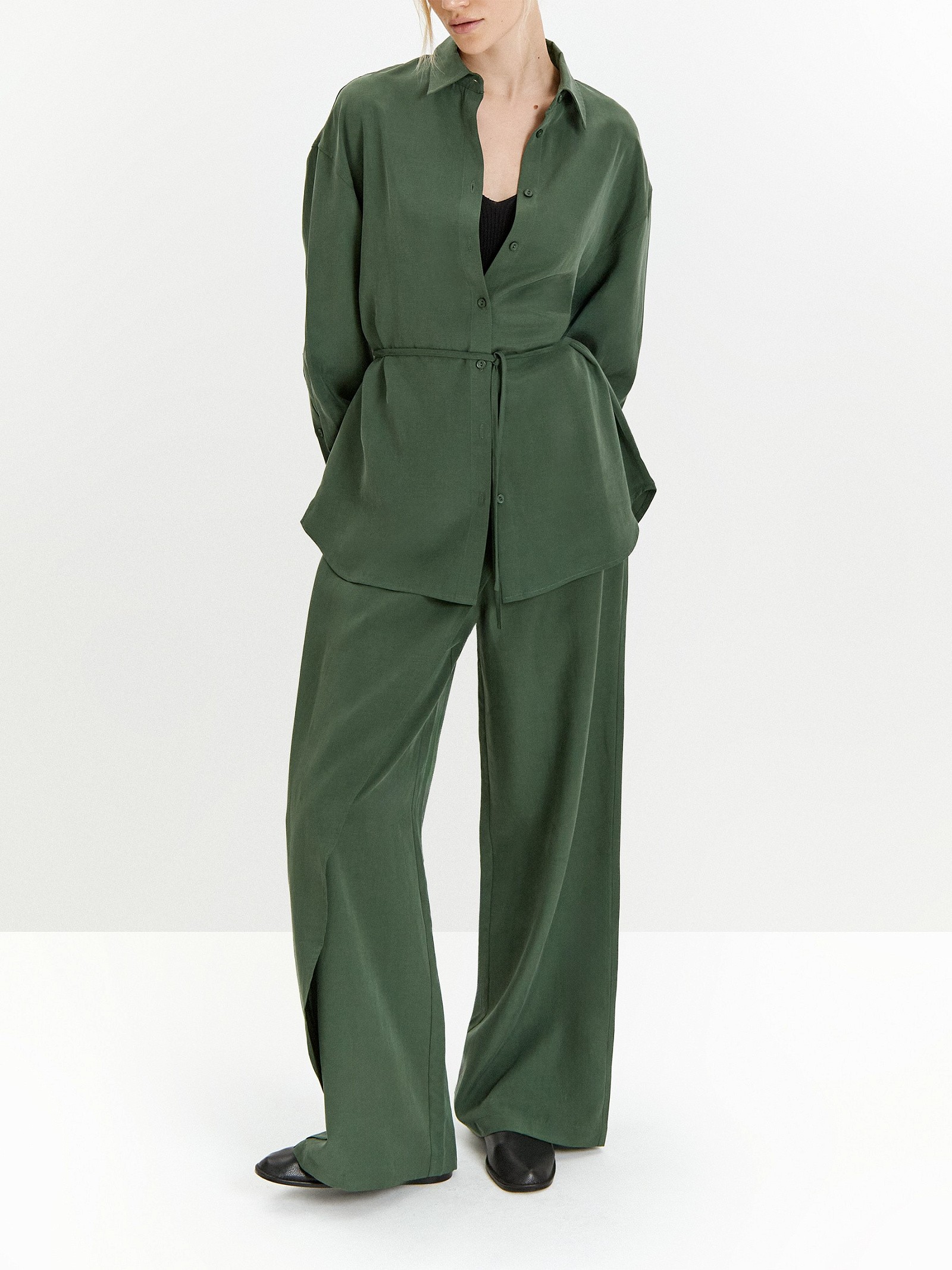 Брюки широкого кроя