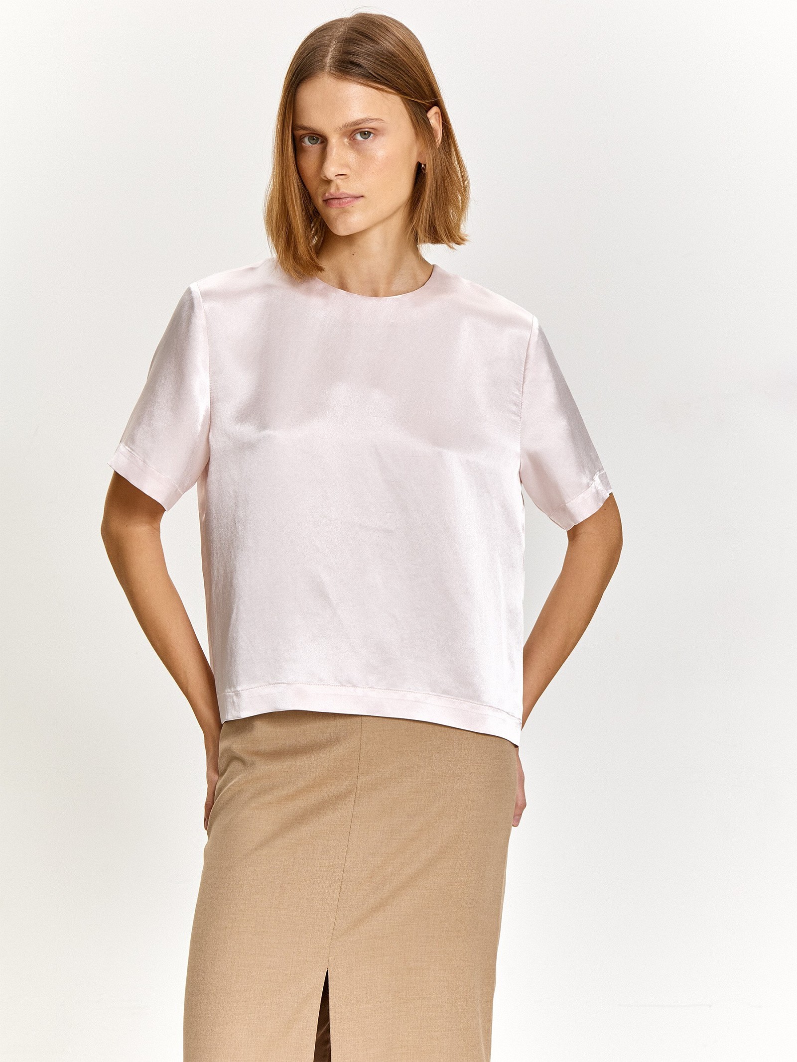 Блузка прямого кроя