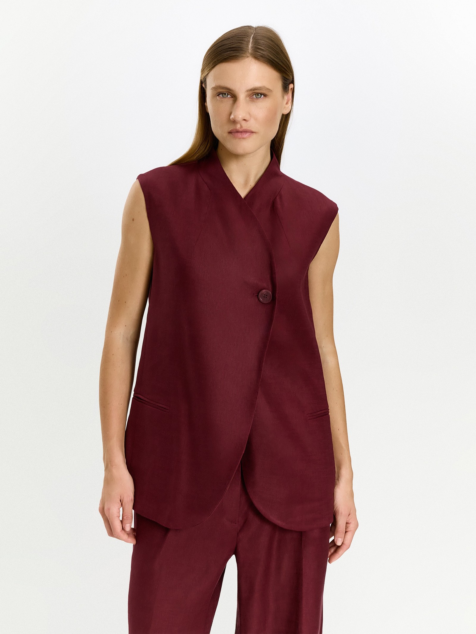 Жилет прямого кроя