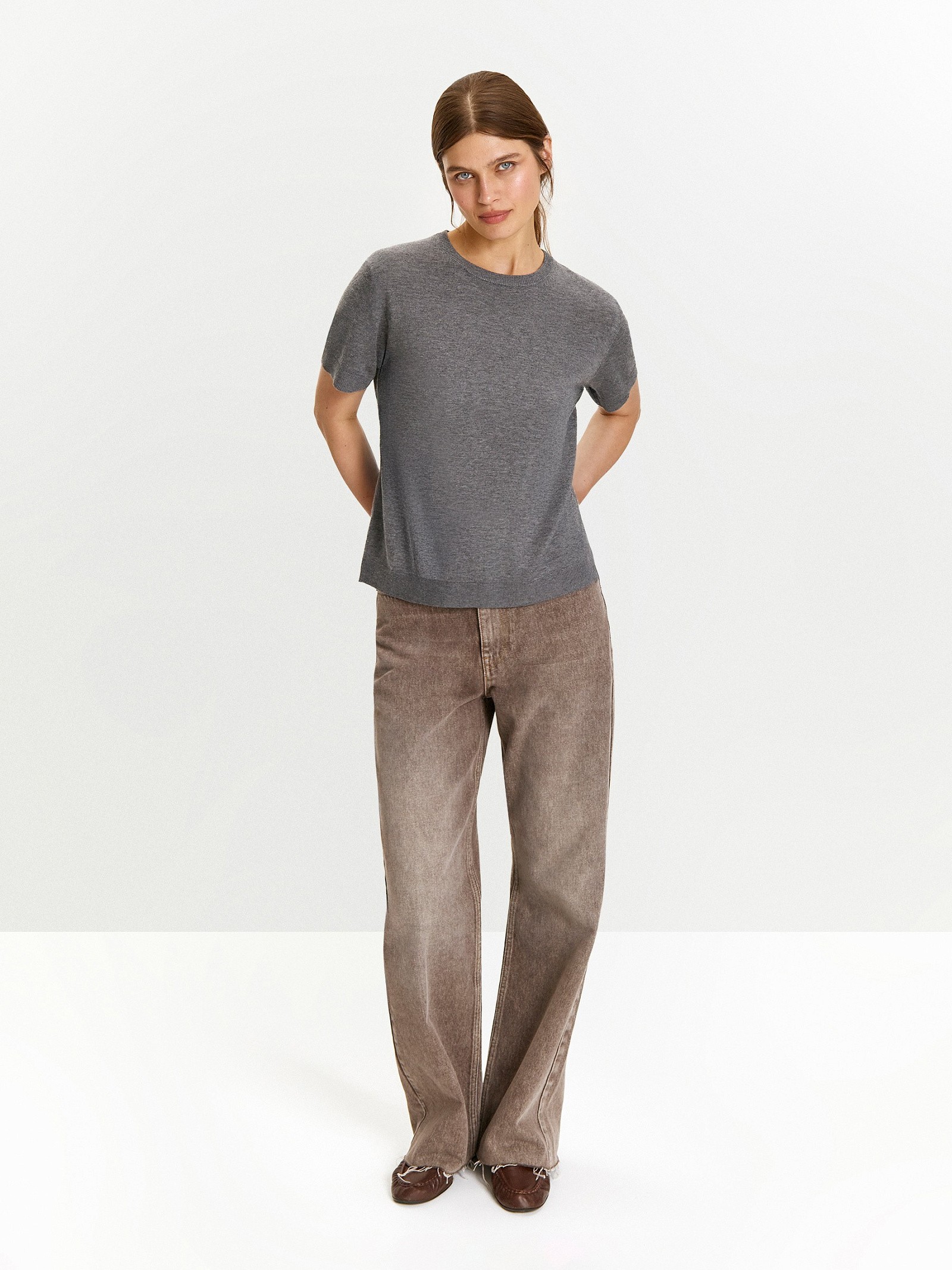 Футболка с содержанием шерсти