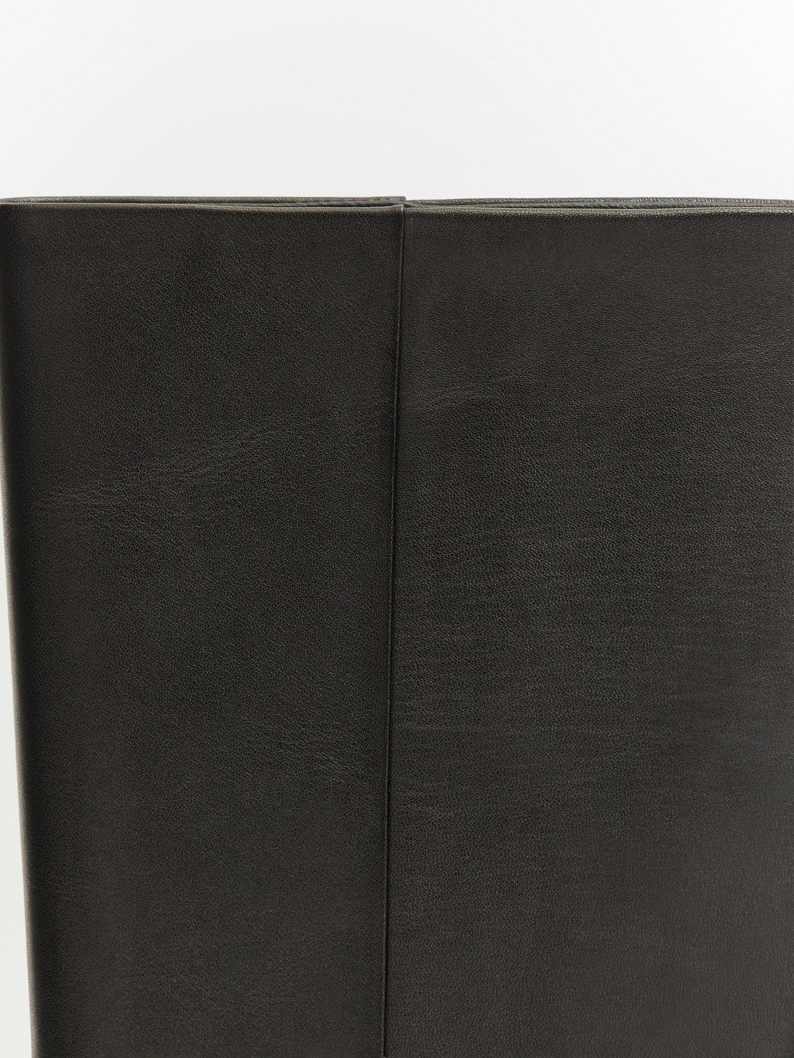 Сапоги из натуральной кожи