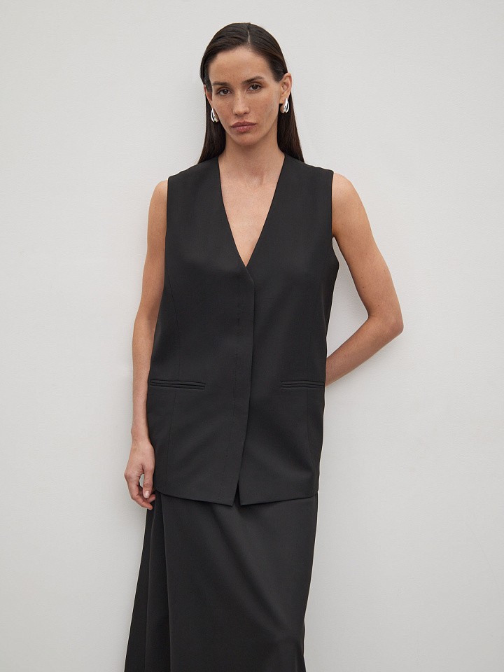 Жилет прямого кроя