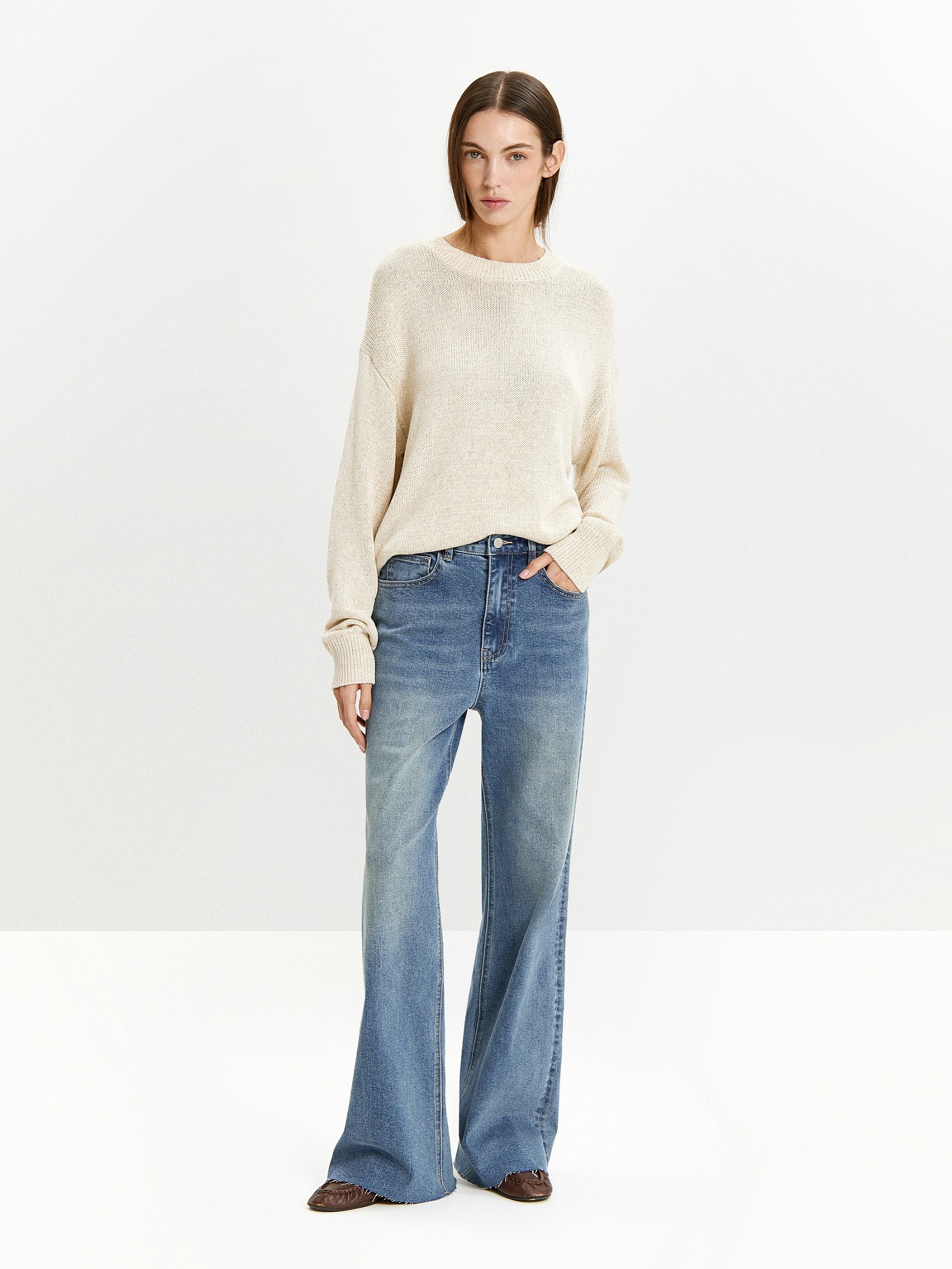 Джинсы Flare Leg 379