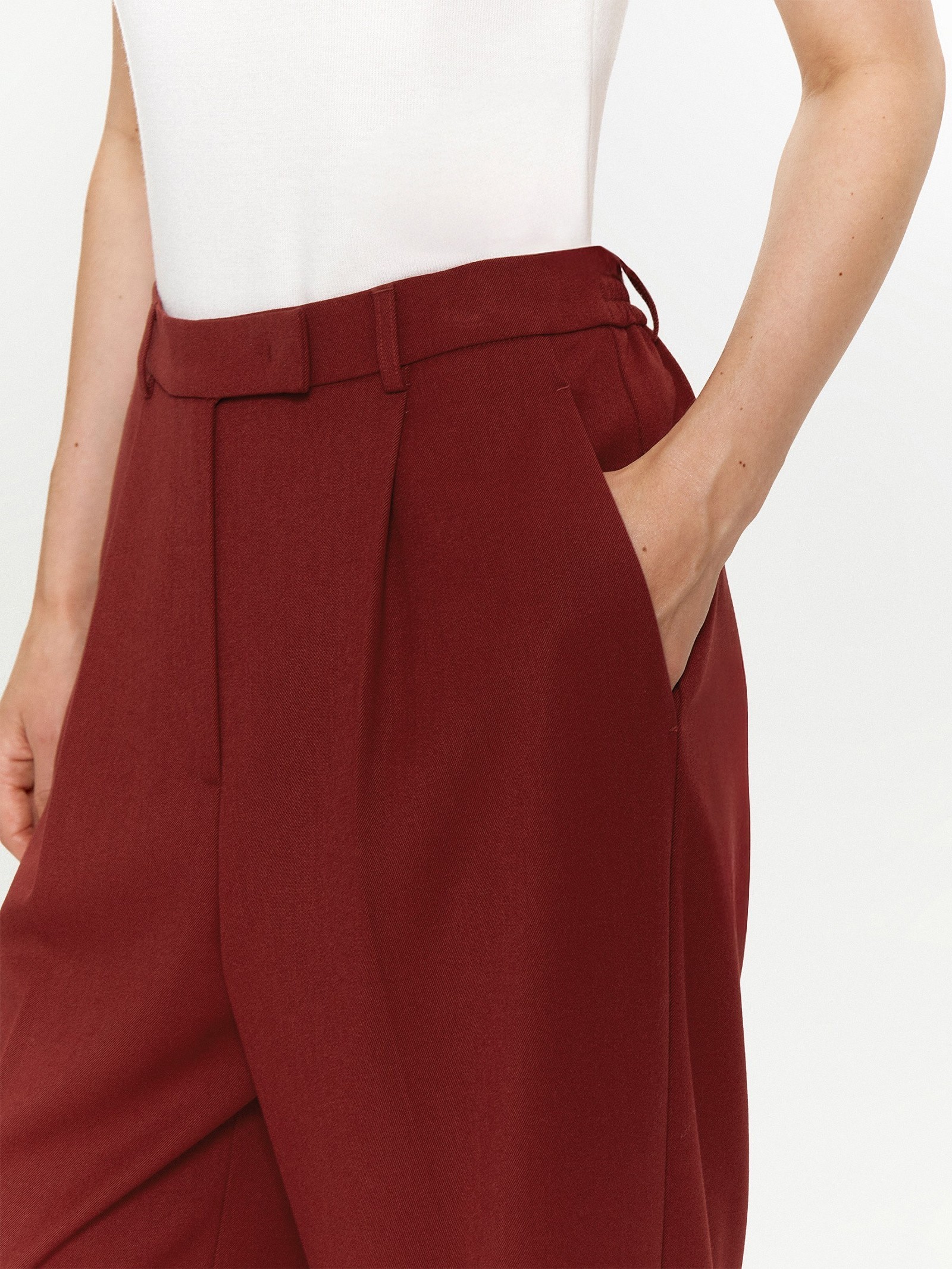 Брюки прямого кроя