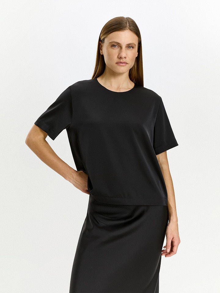 Блузка прямого кроя