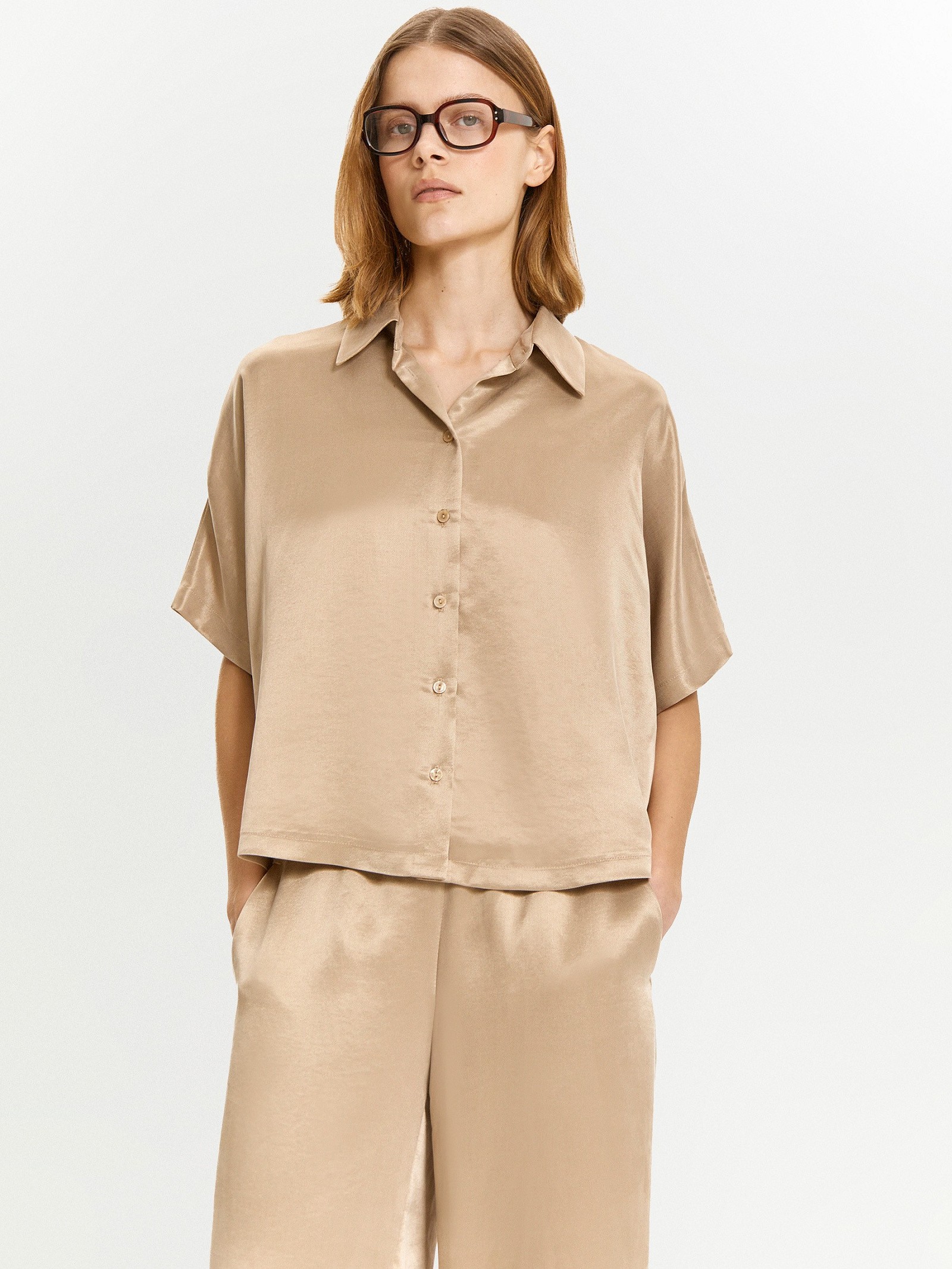 Рубашка однотонная