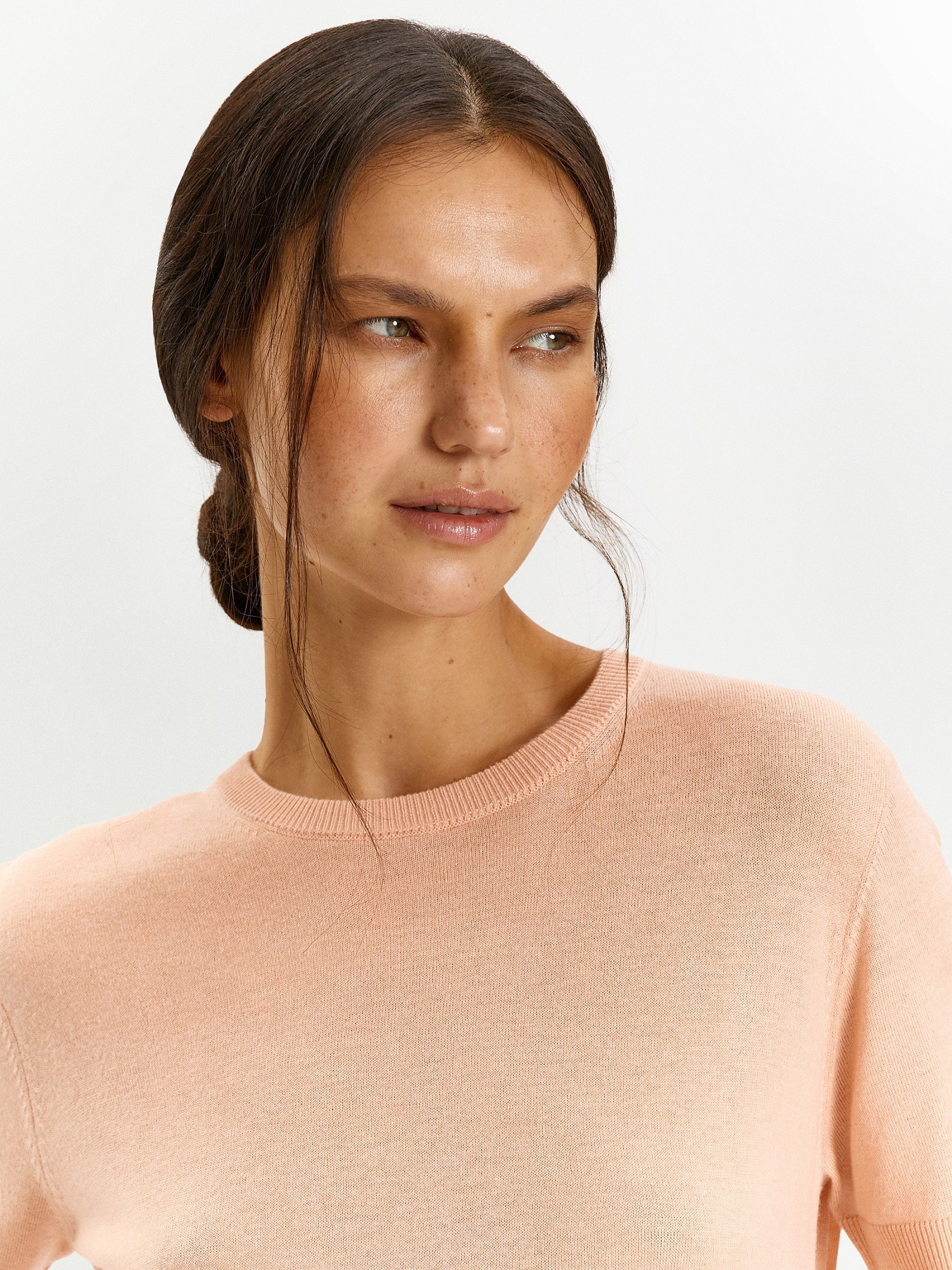 Футболка с содержанием шерсти