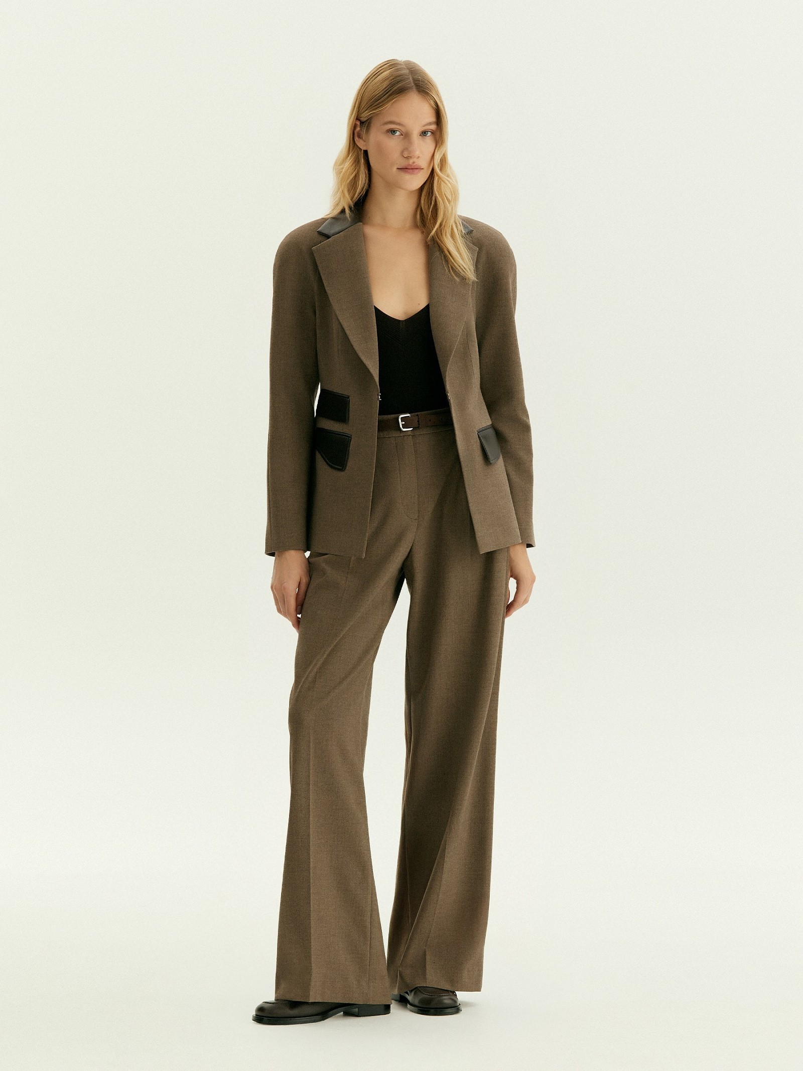 Брюки широкого кроя