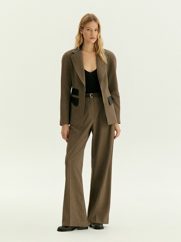 Брюки широкого кроя