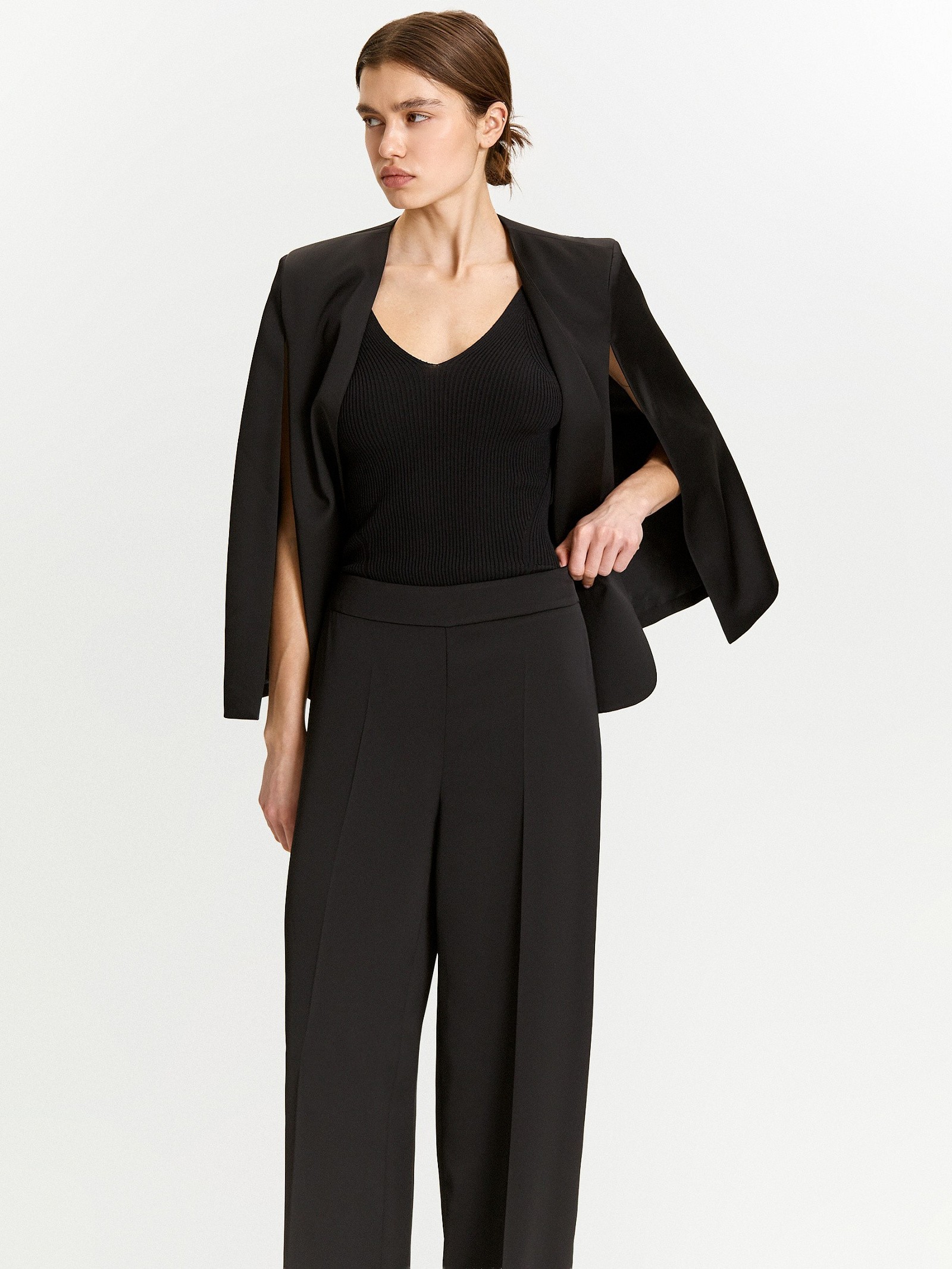 Брюки широкого кроя