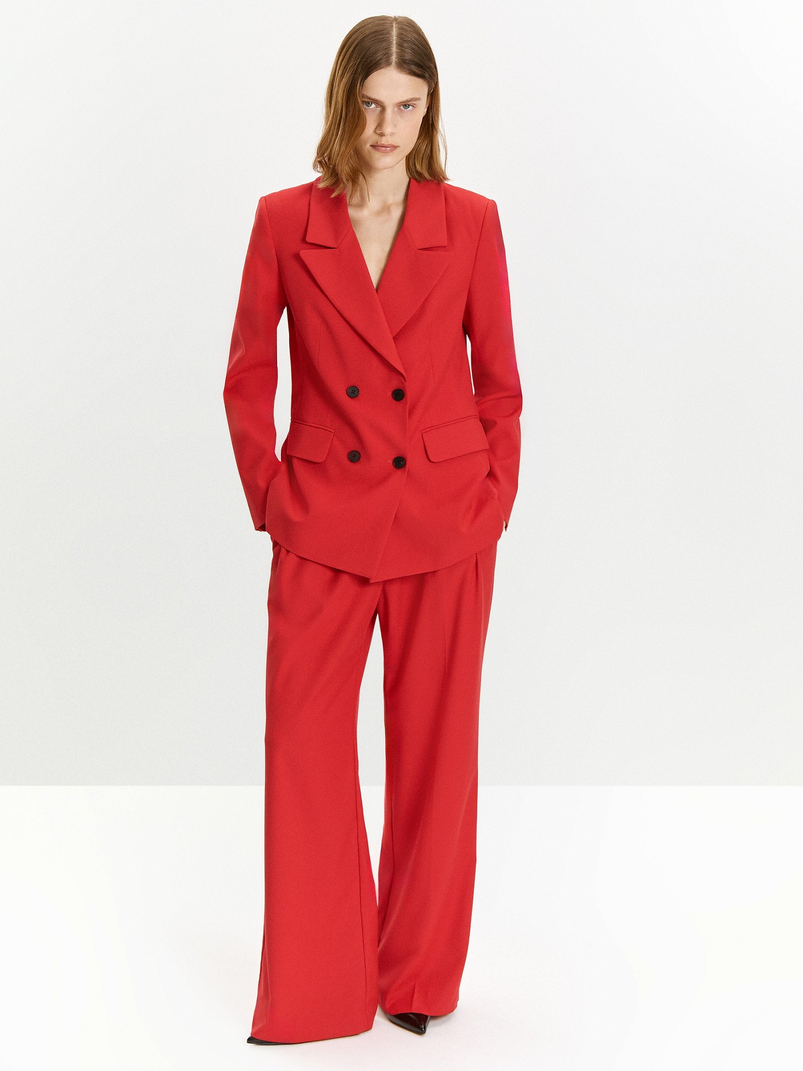 Жакет приталенного кроя