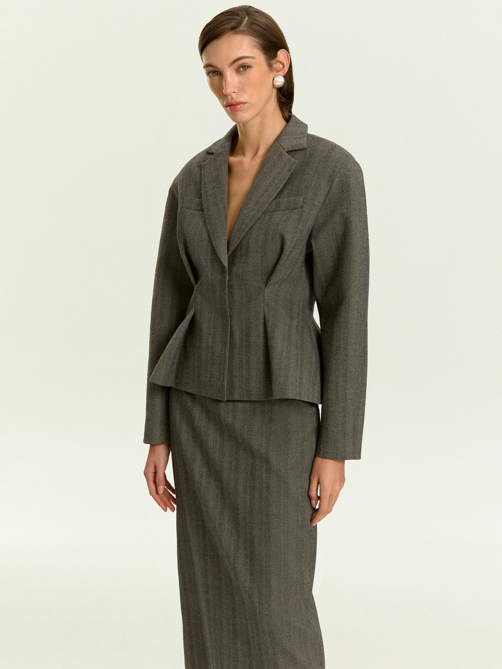 Жакет приталенного кроя