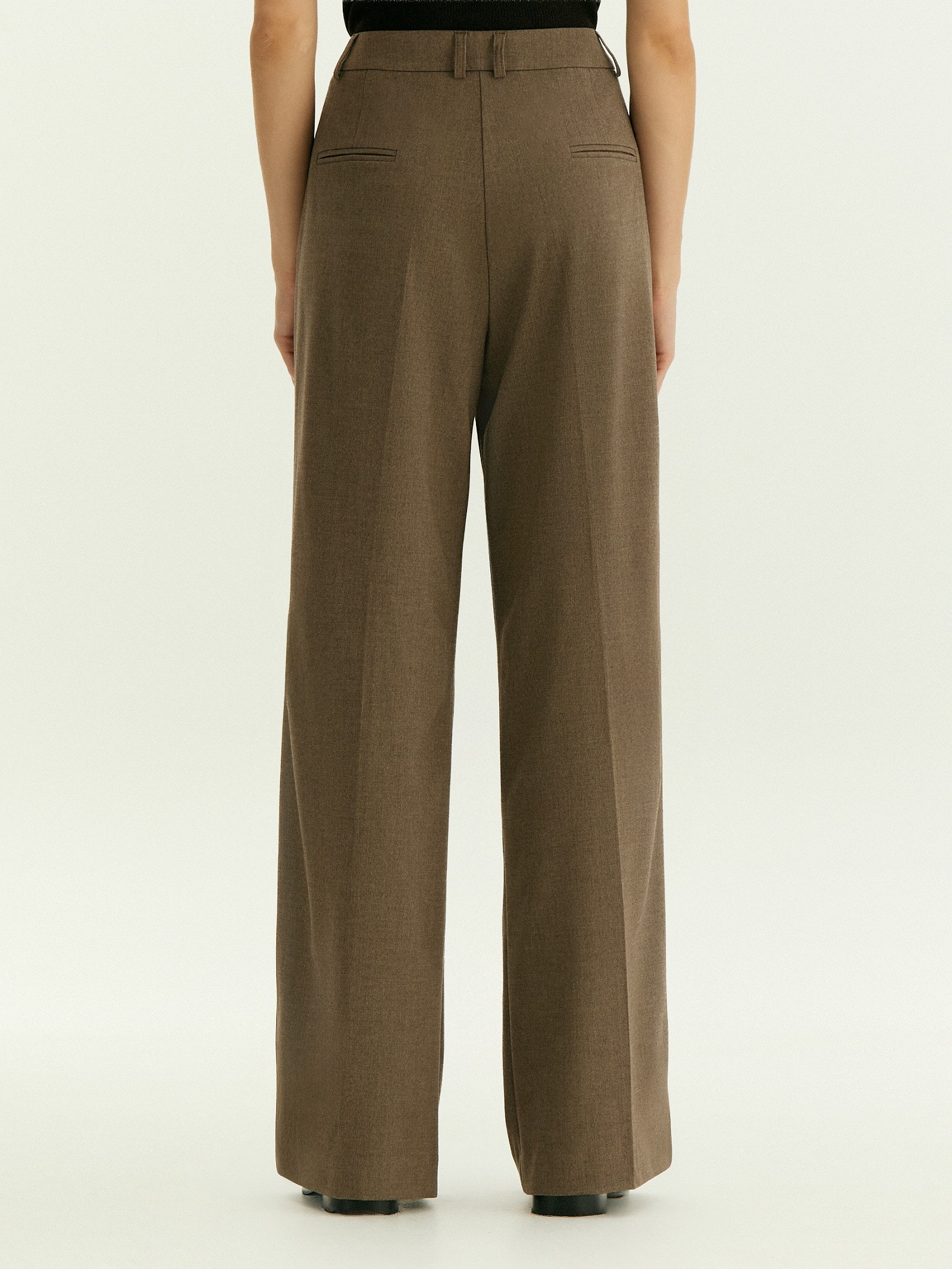 Брюки широкого кроя