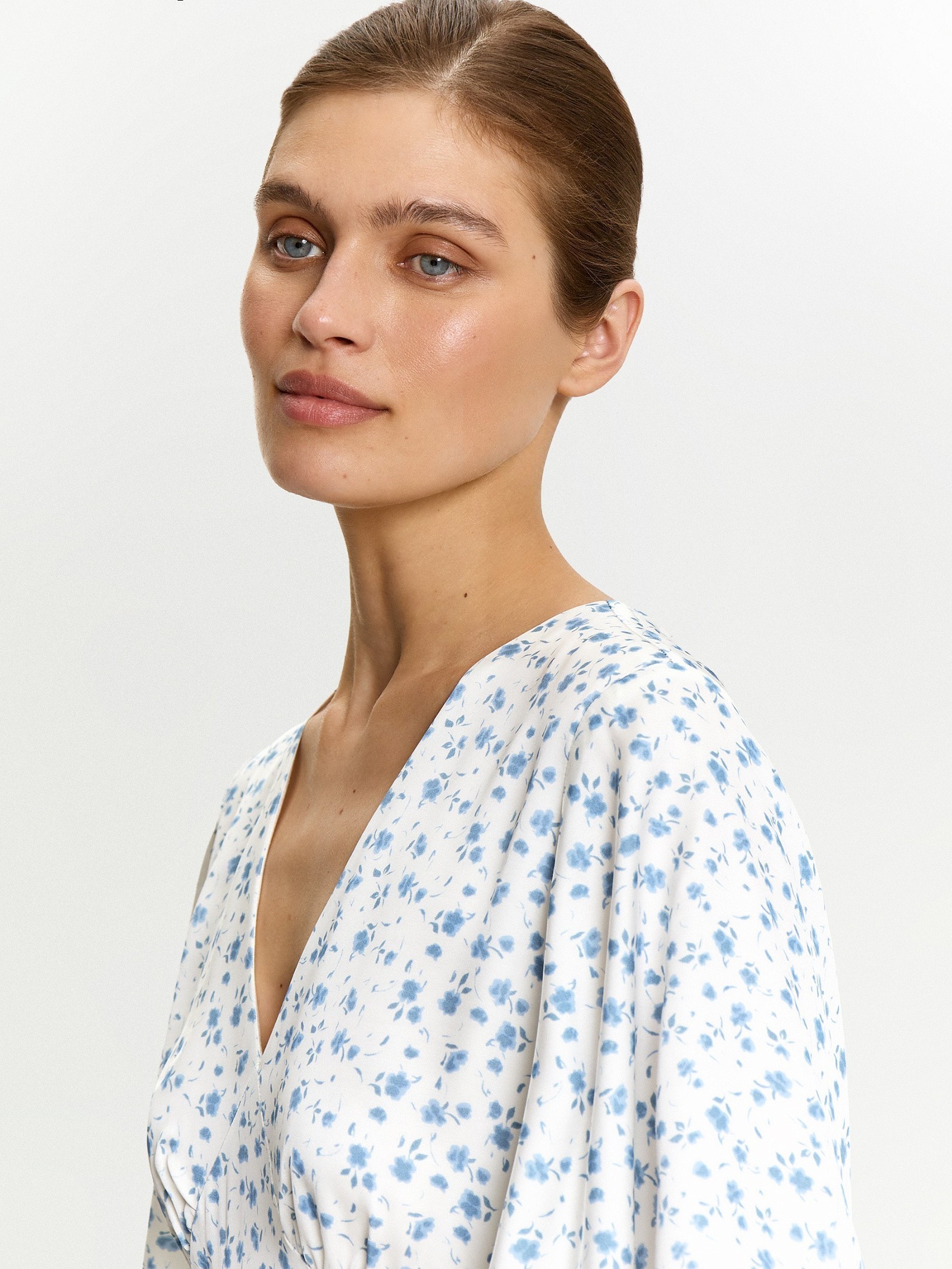 Платье макси из 100% вискозы с цветочным принтом