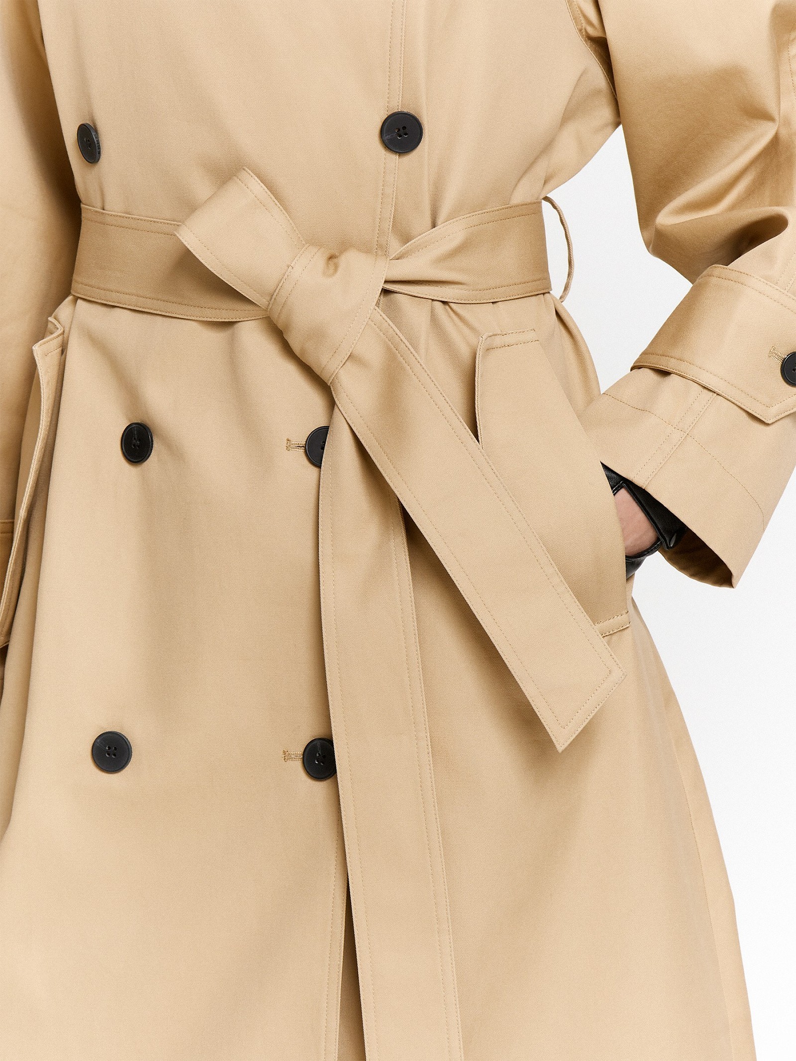 Плащ прямого кроя с поясом