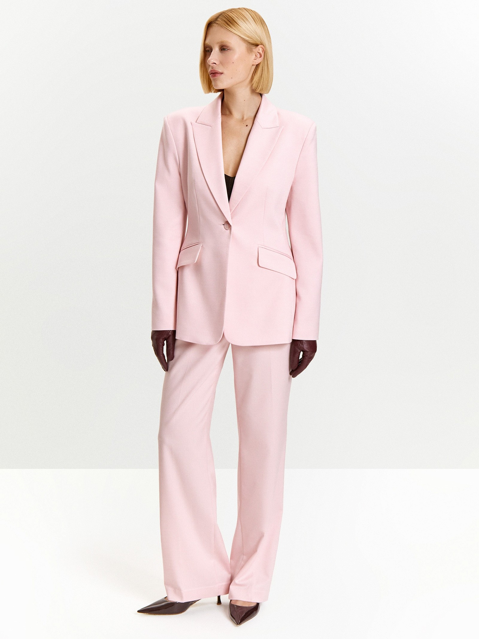 Однобортный жакет из костюмной шерсти