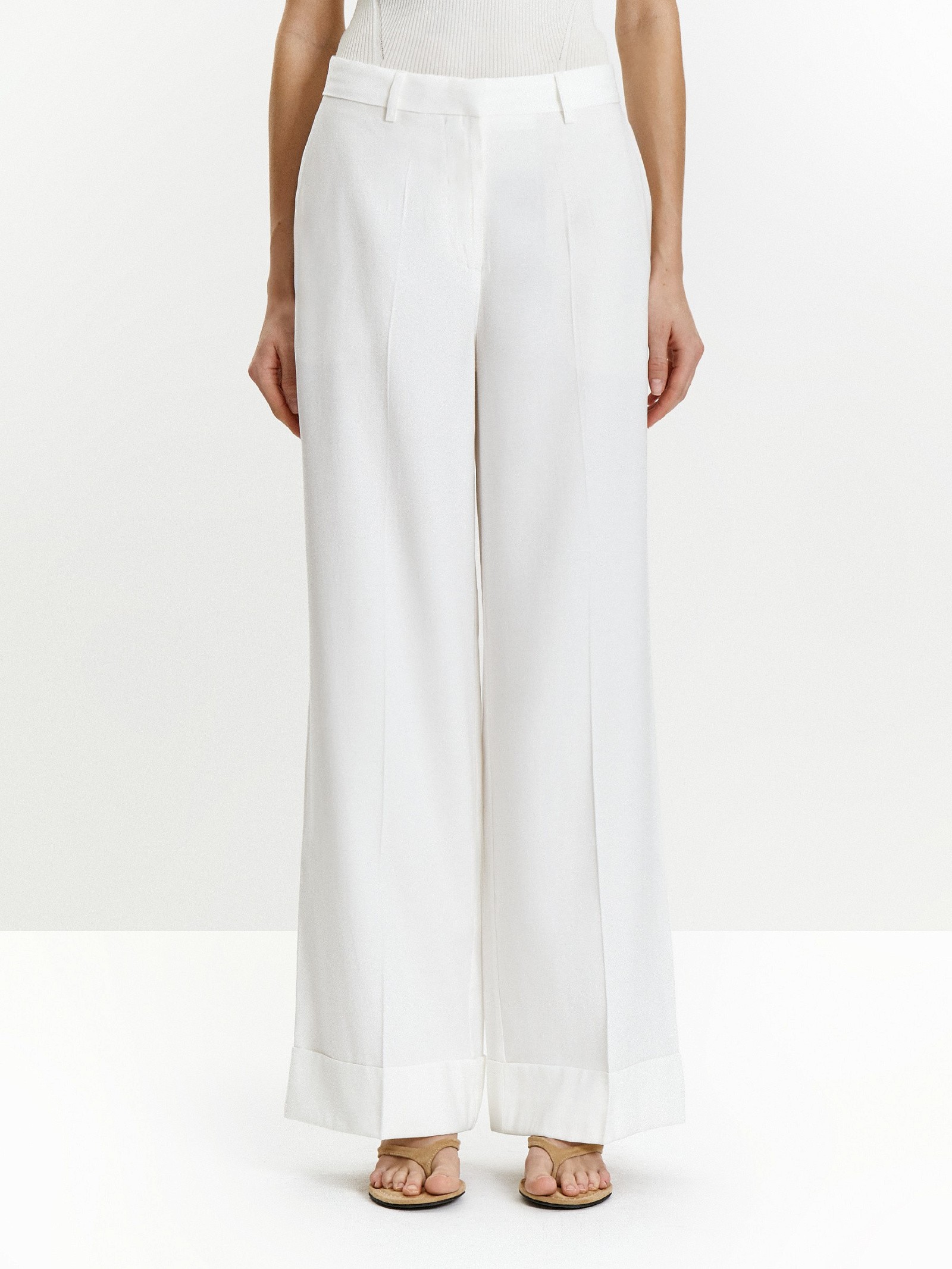 Брюки прямого кроя