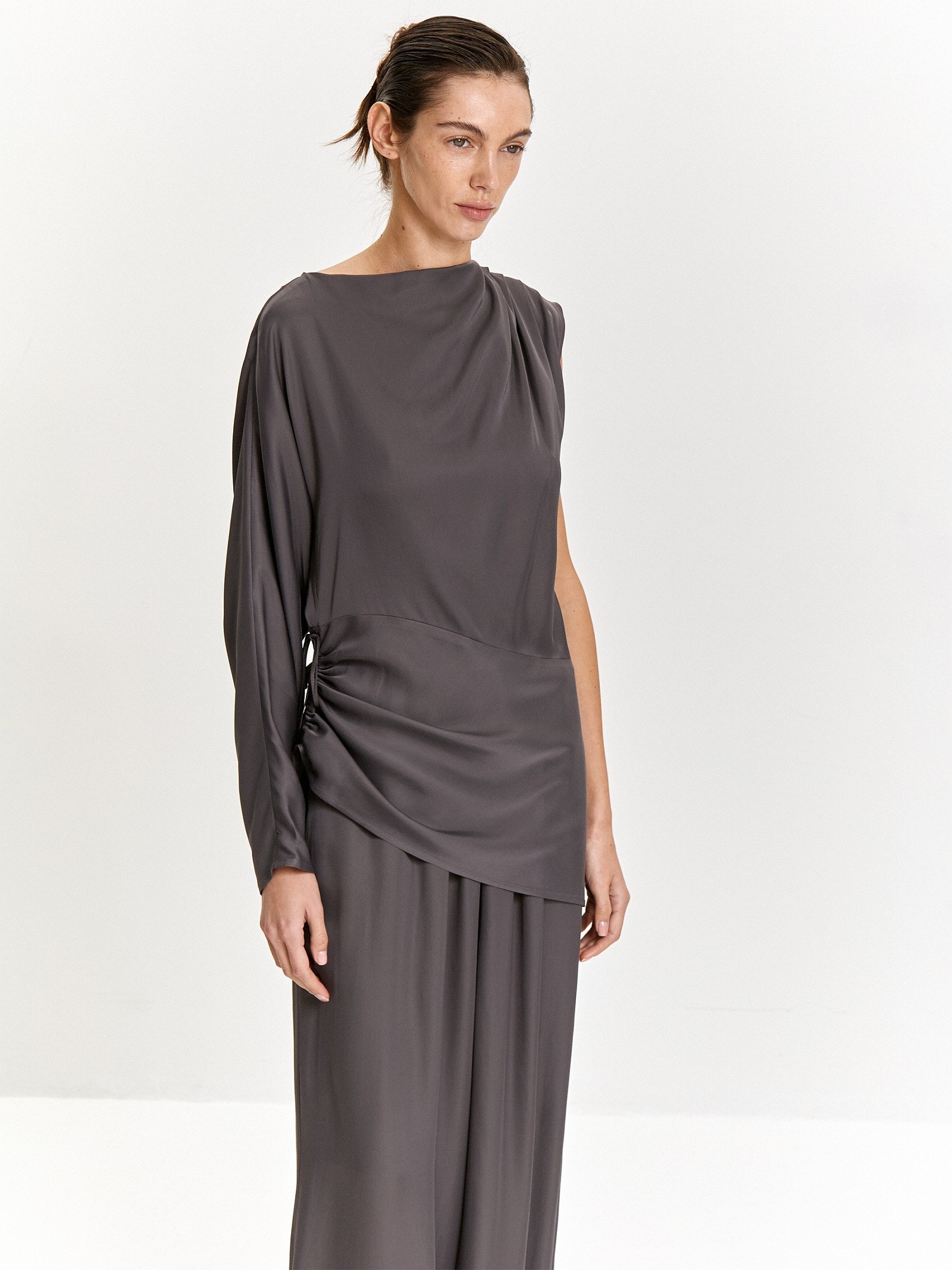 Блузка с длинным рукавом